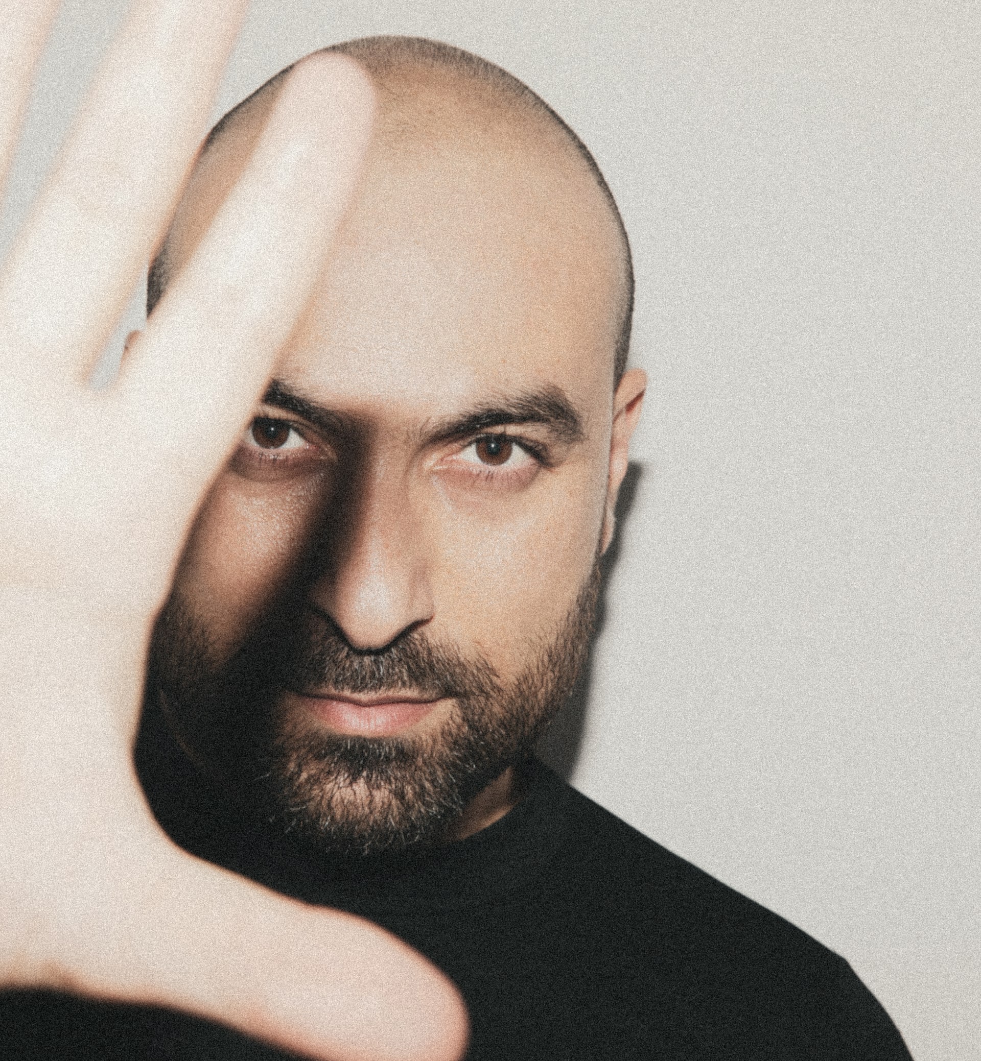 مصّور المشاهير محمد سيف