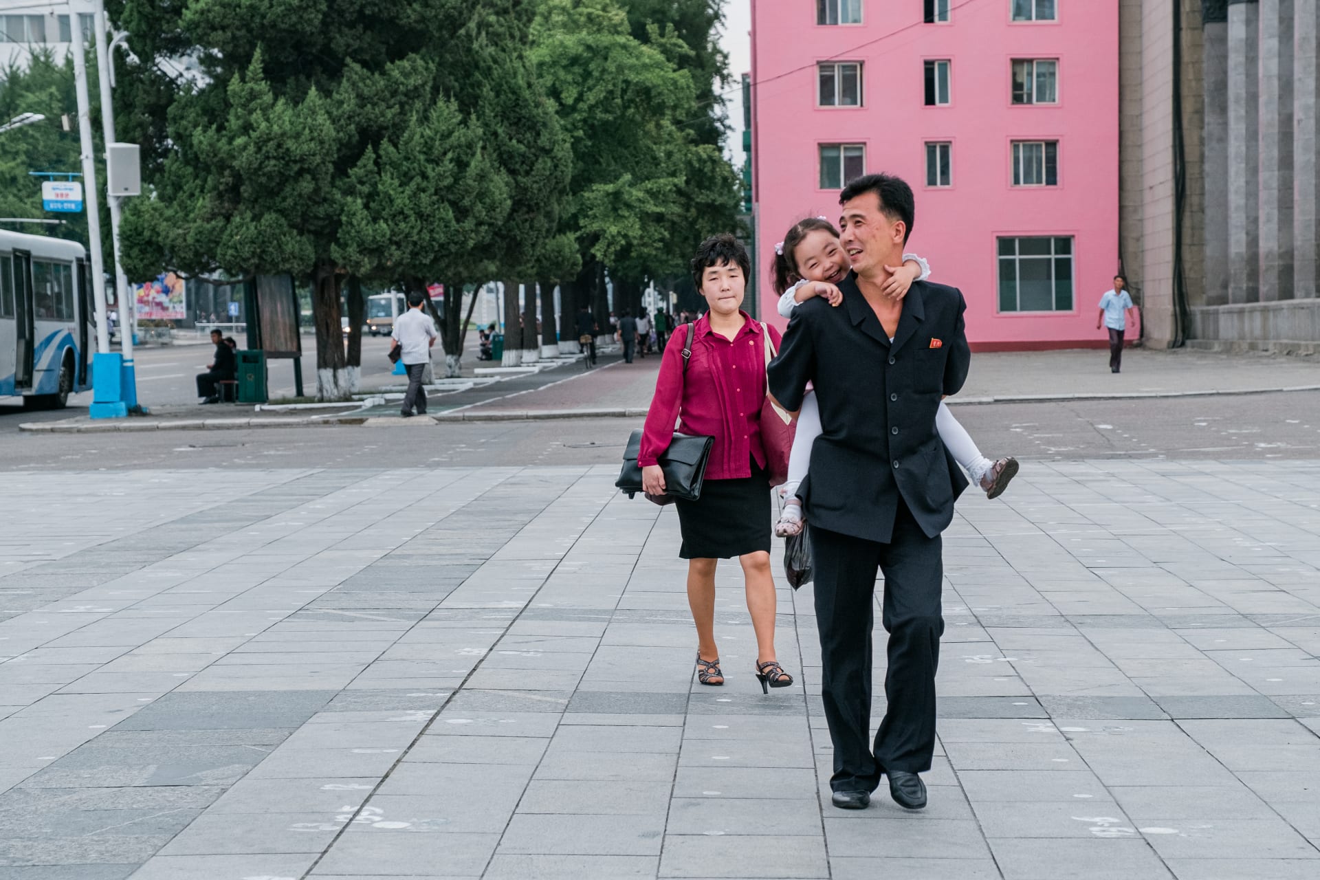 رحالة بحرينية توثق جانبا غير مألوف من كوريا الشمالية.. هذا أكثر ما أدهشها