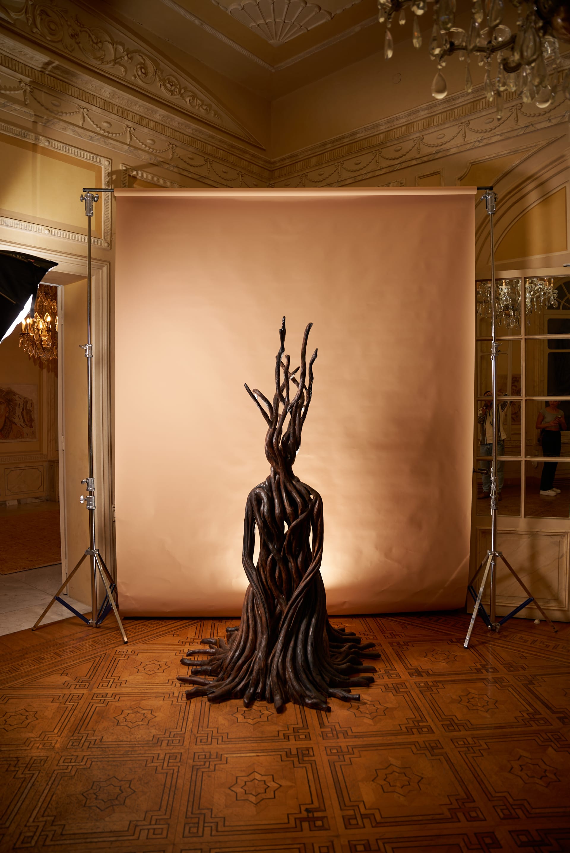 بيروت متحف مفتوح بين العمارة والفن والأزياء في معرض We Design Beirut  بيروت متحف مفتوح بين العمارة والفن والأزياء في معرض We Design Beirut