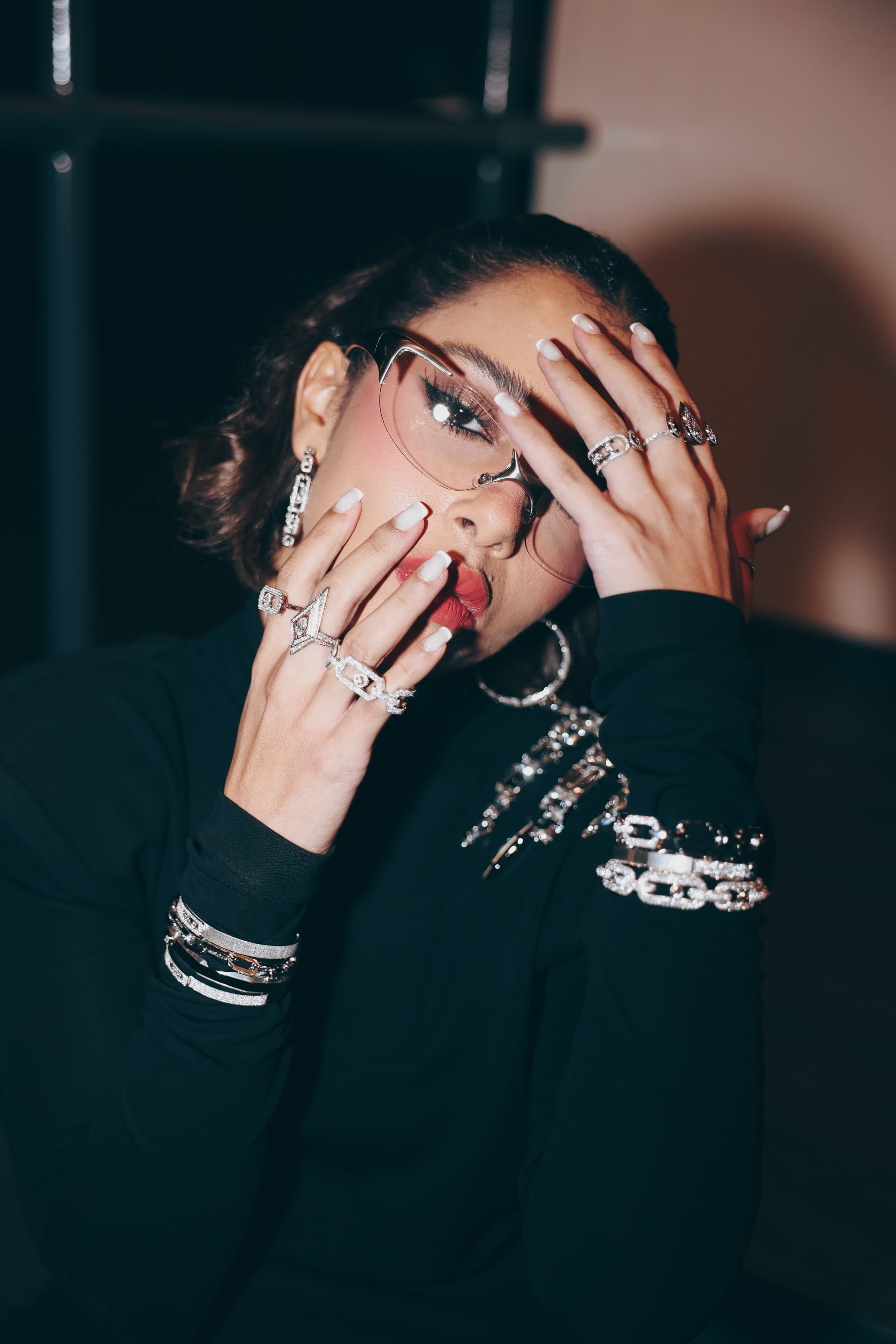 بلقيس فتحي تعتمد أسلوب جيل Z بعيدا عن الفساتين التقليدية في الرياض