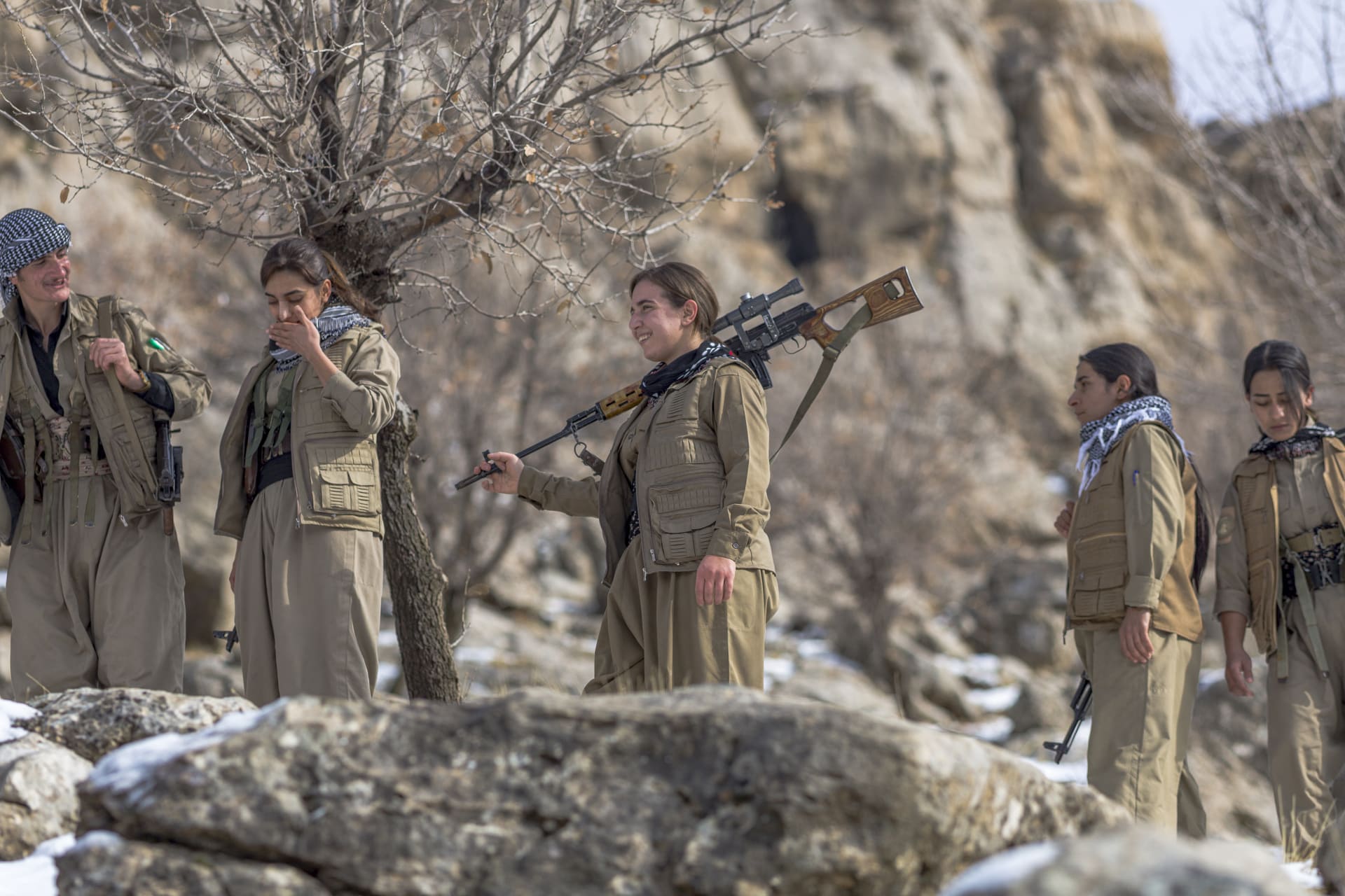 الأكراد يرون النصر يقترب بعد عقود من قتال النظام الإيراني