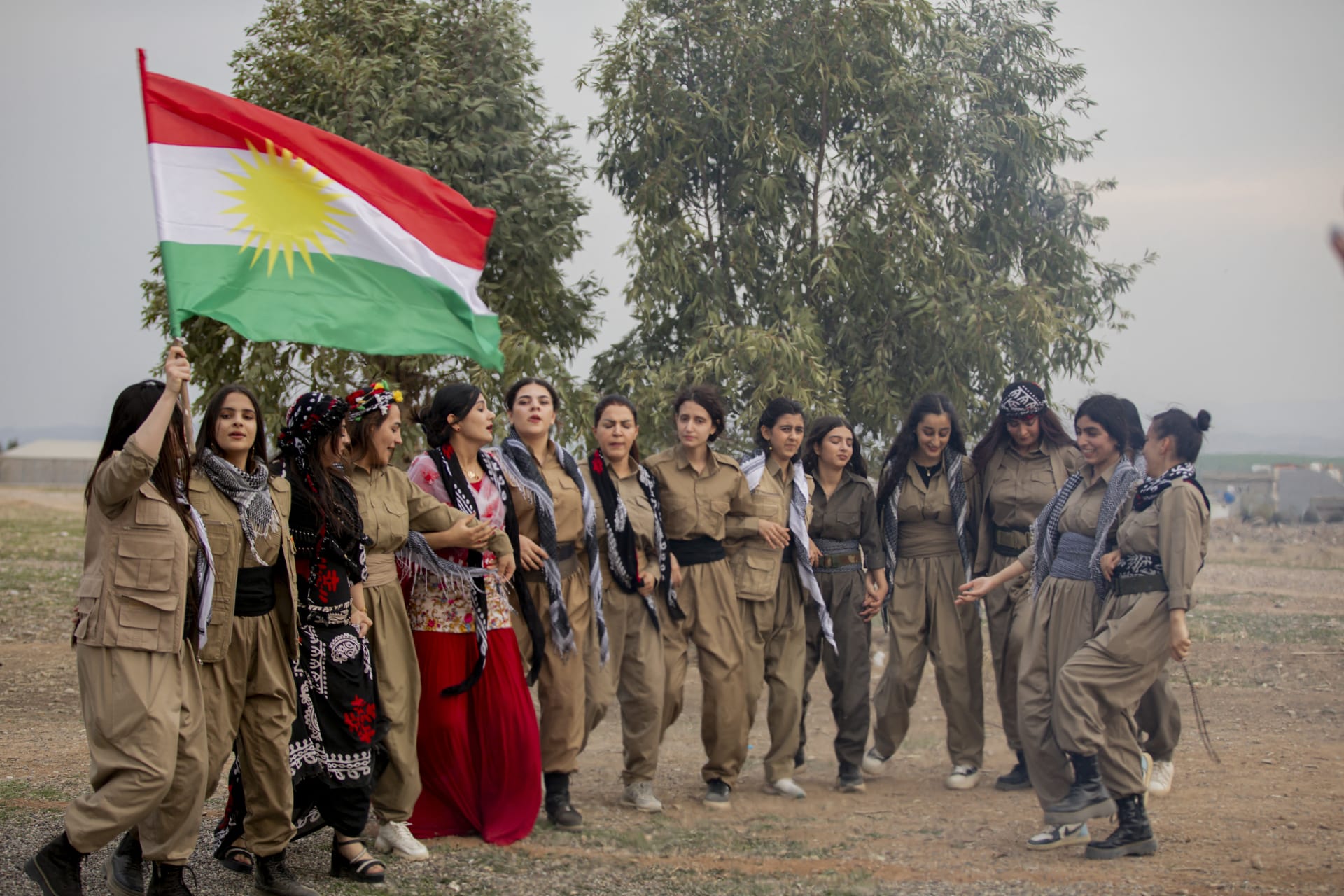 الأكراد يرون النصر يقترب بعد عقود من قتال النظام الإيراني