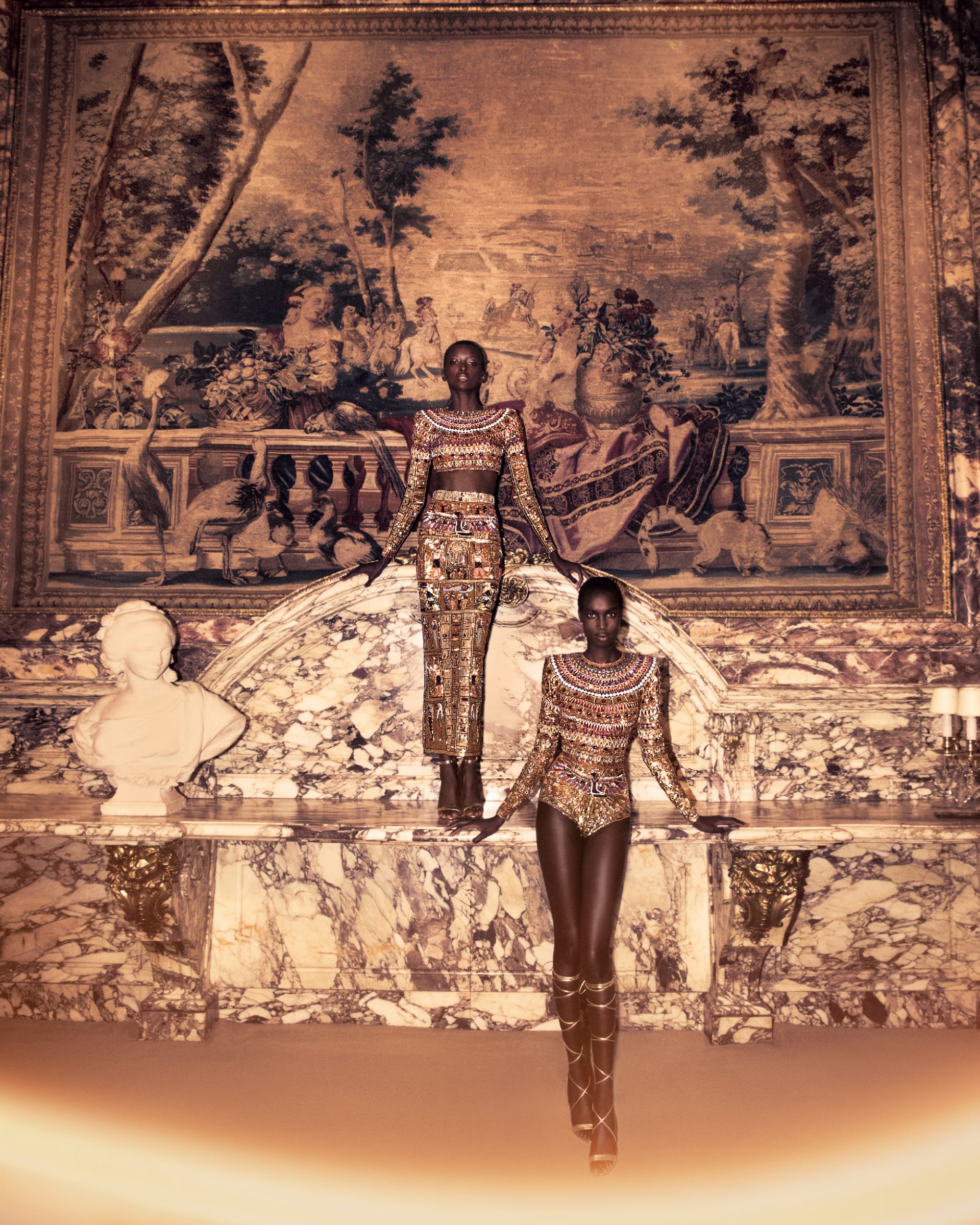 تجربة التصوير في عواصم الموضة العالمية مختلفة، وتمنح الكثير من الخبرة بحسب سيف. 