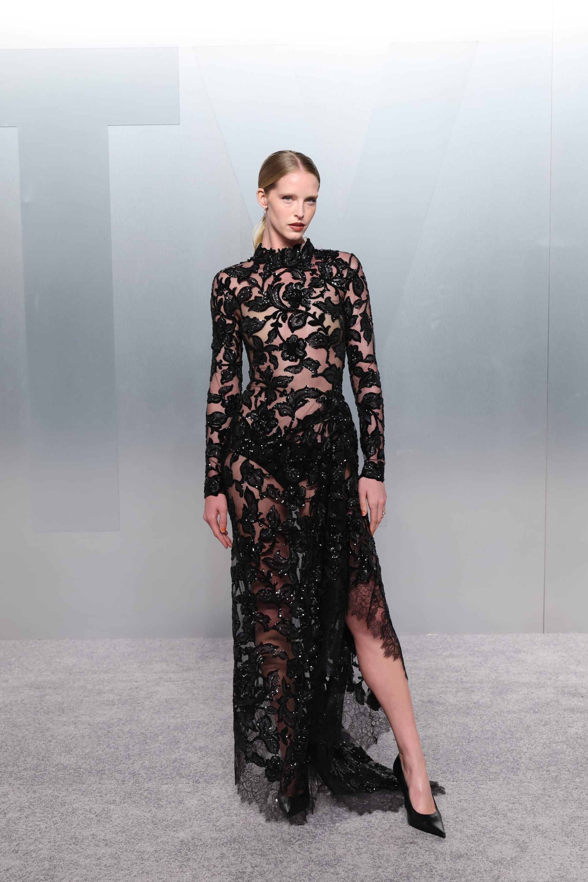  العارضة الأمريكية آبي شامبيون. 