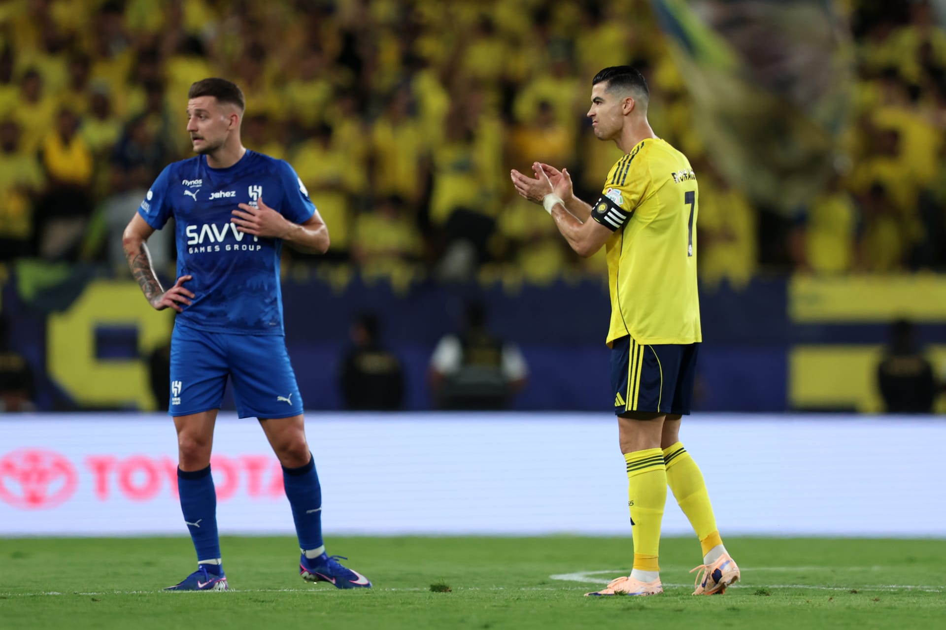 بعد تعادل الهلال والنصر.. هذا ما يحتاجه كل فريق لحسم لقب الدوري السعودي