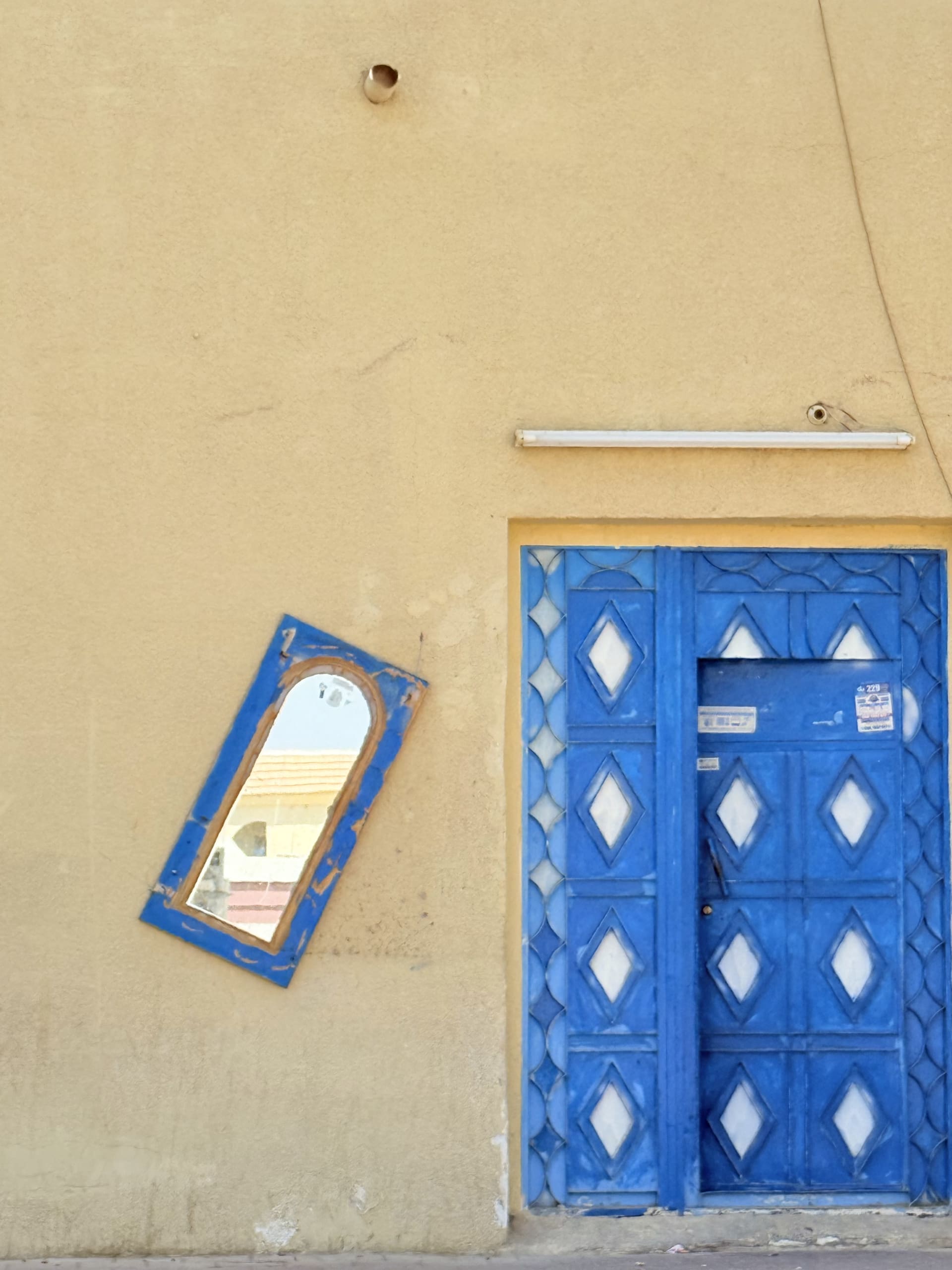  شوارع العين كما لم ترها من قبل..مصور يوثق خبايا مدينة بالإمارات