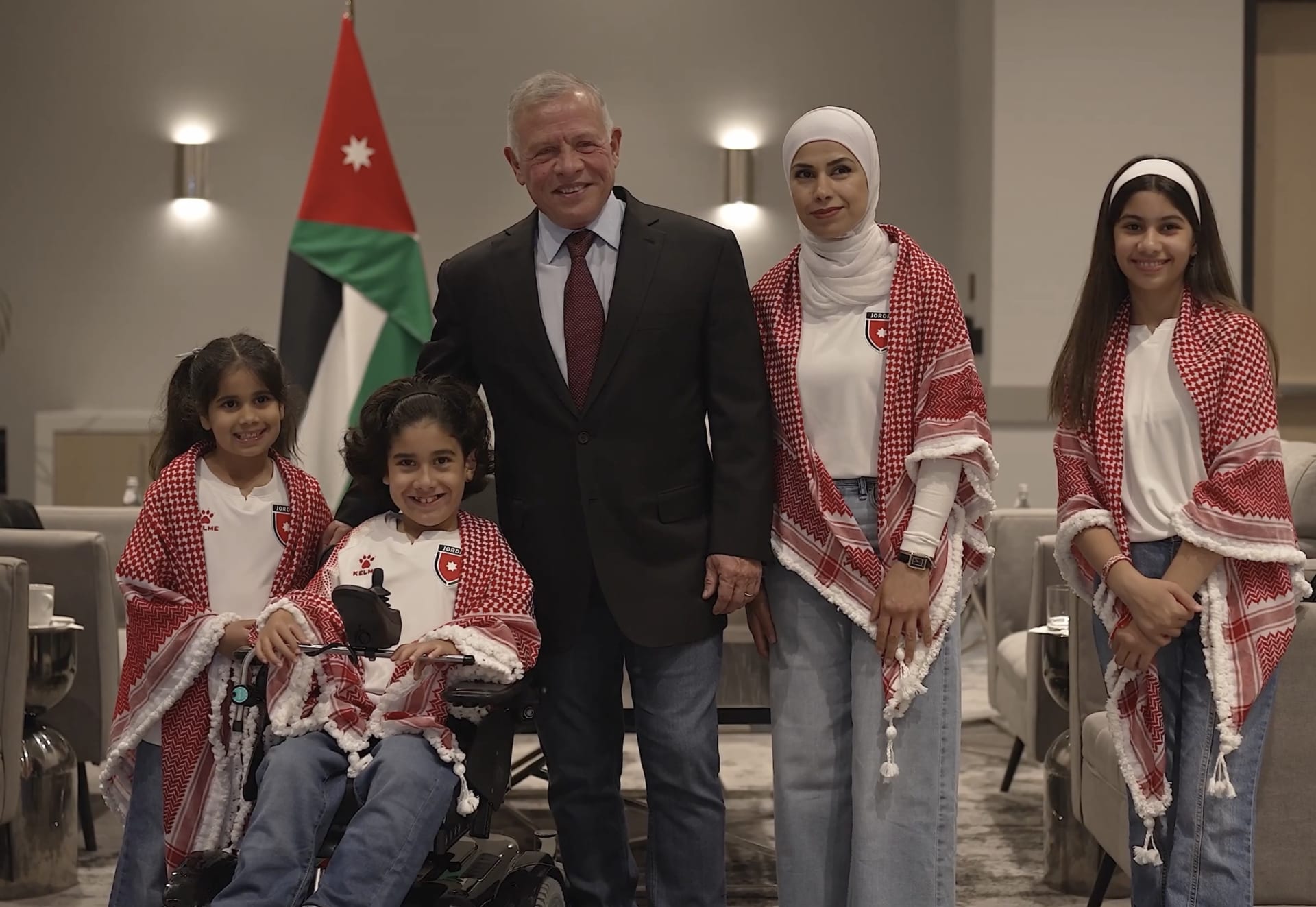 ملك الأردن يحقق أمنية "الطفل شهم" ويدعوه لحضور مباراة الأرجنتين في المونديال