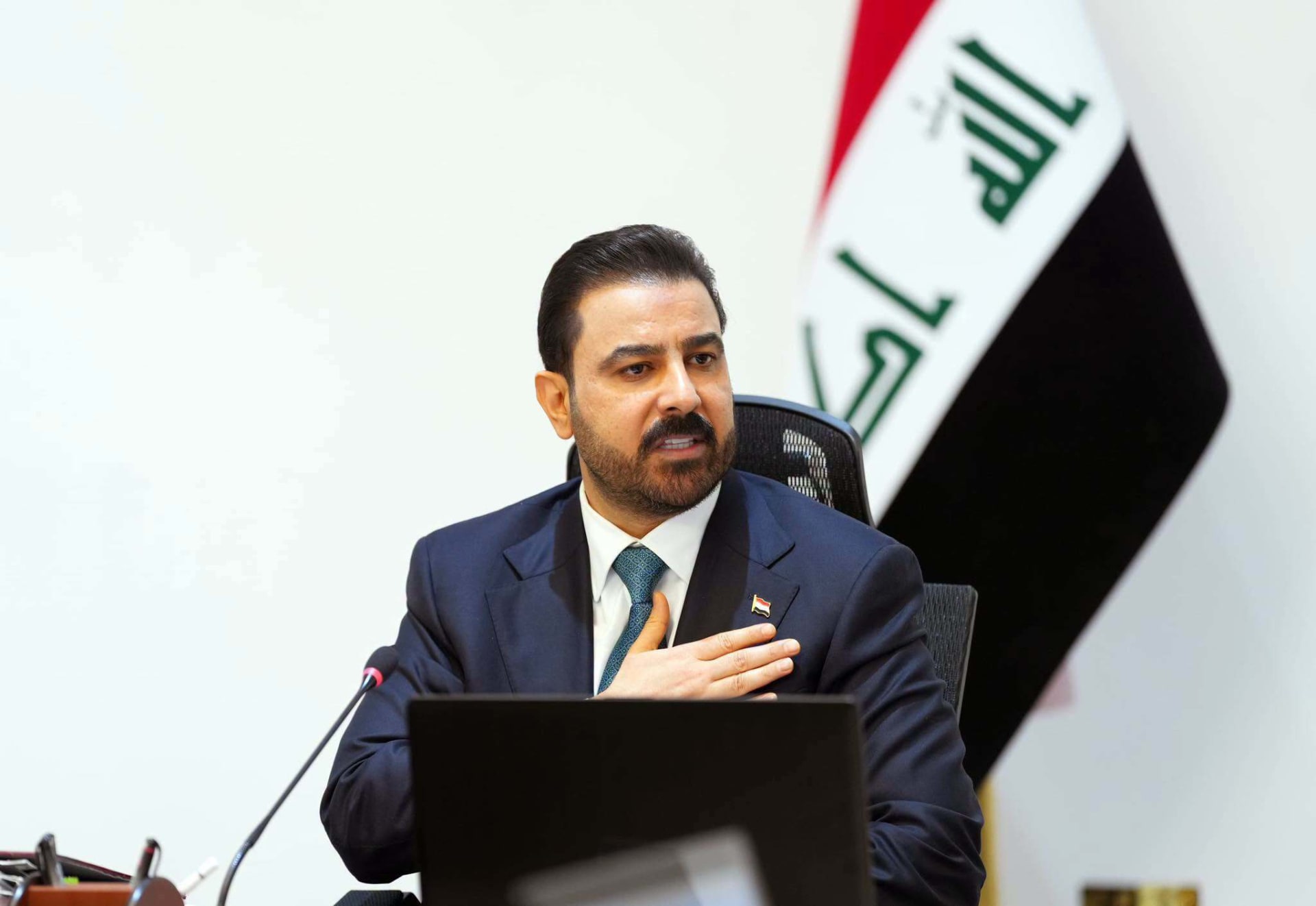 "السكوت لم يعد ممكنًا".. رئيس وزراء العراق يتوعد بعد "اعتقالات الفساد"