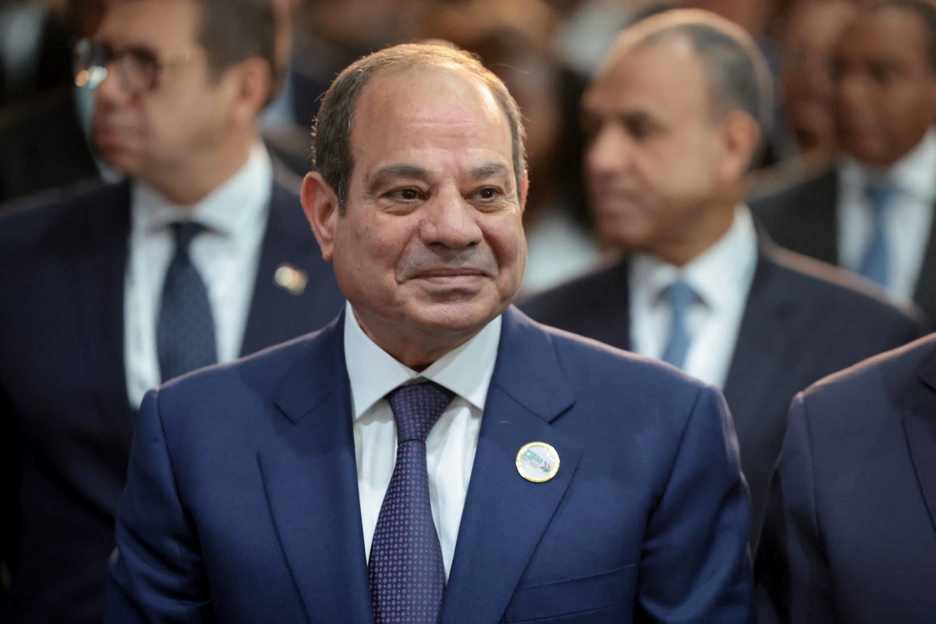 منتخب مصر يتلقى رسالة من السيسي بعد تأهله إلى ثمن نهائي المونديال