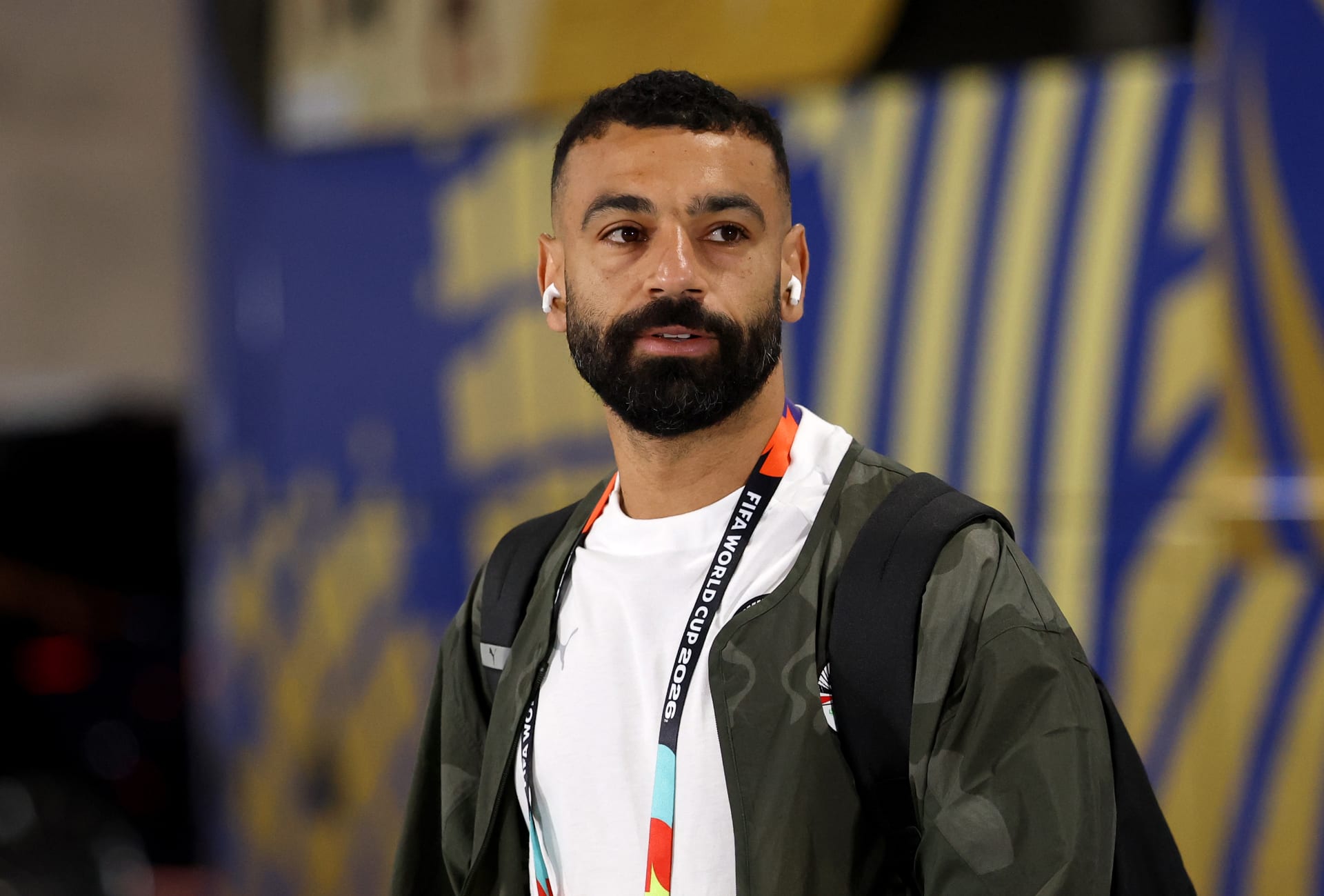 جملة قالها السيسي لمحمد صلاح خلال استقبال منتخب مصر تلاقي رواجاً