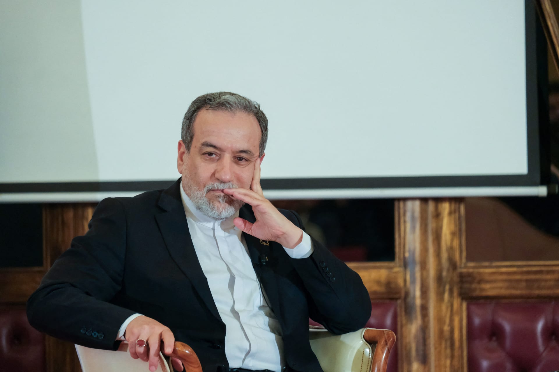 عراقجي عن مقتل خامنئي: الثغرة الأمنية لا تزال قائمة.. وهذا ما حدث لمنظومة الصواريخ