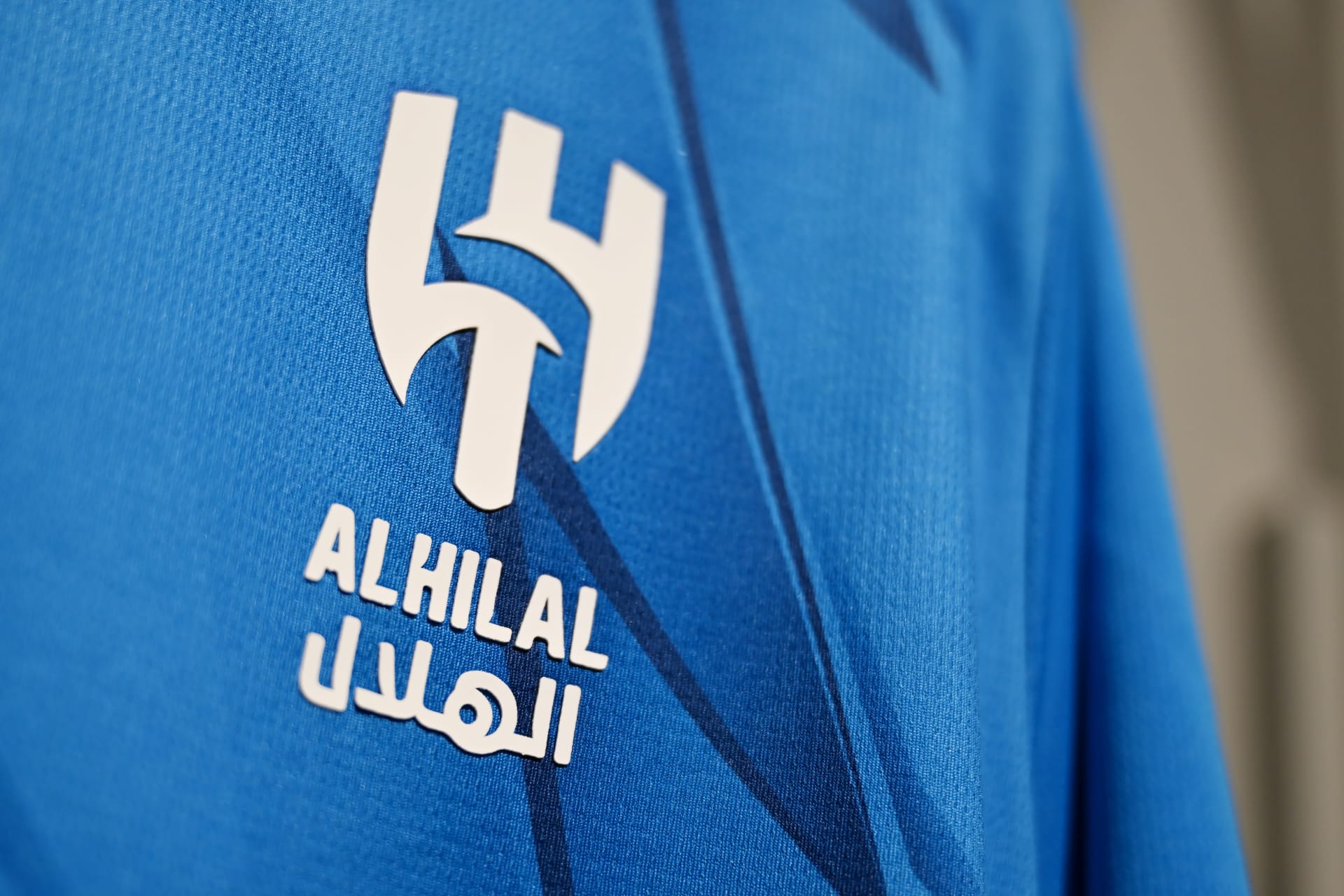 السعودية.. جدل حول مقارنة بين تعليقين لعبدالرحمن بن مساعد عن دعم الوليد بن طلال لنادي الهلال