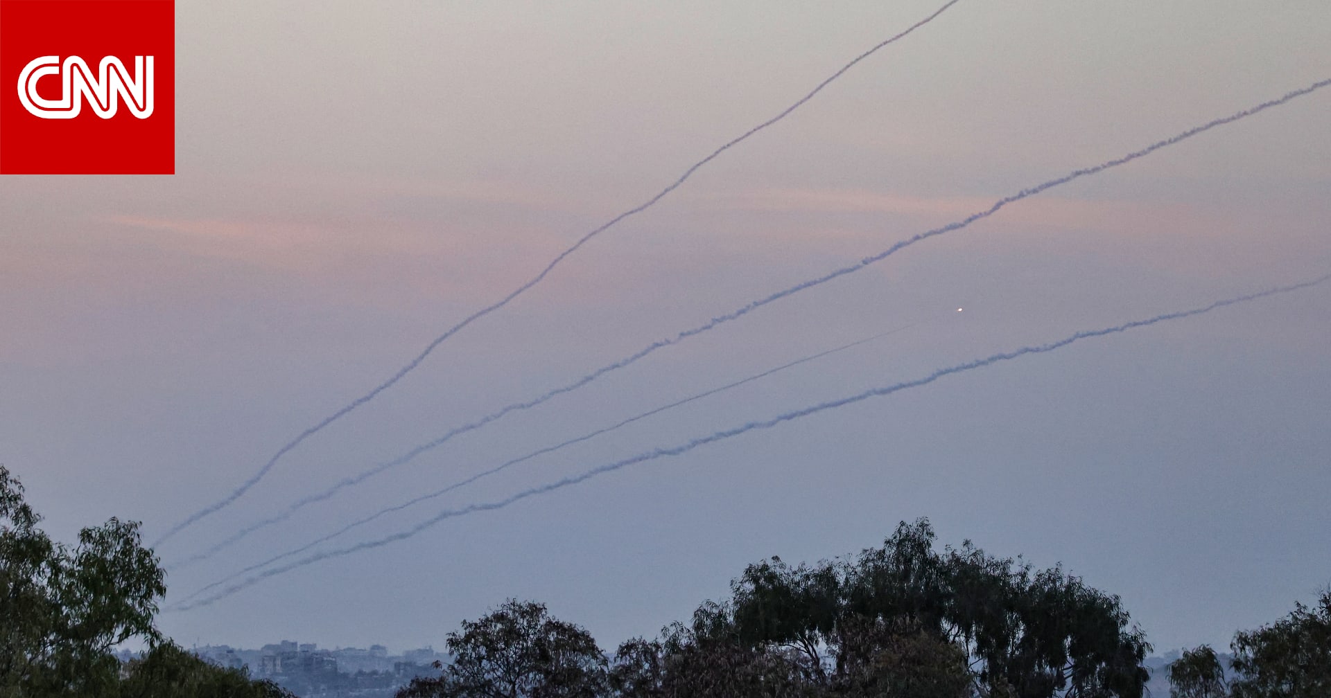 كتائب القسام تدعي إطلاق وابل من الصواريخ صوب تل أبيب والقبة الحديدية تعترض أكثر من 12 هدفا