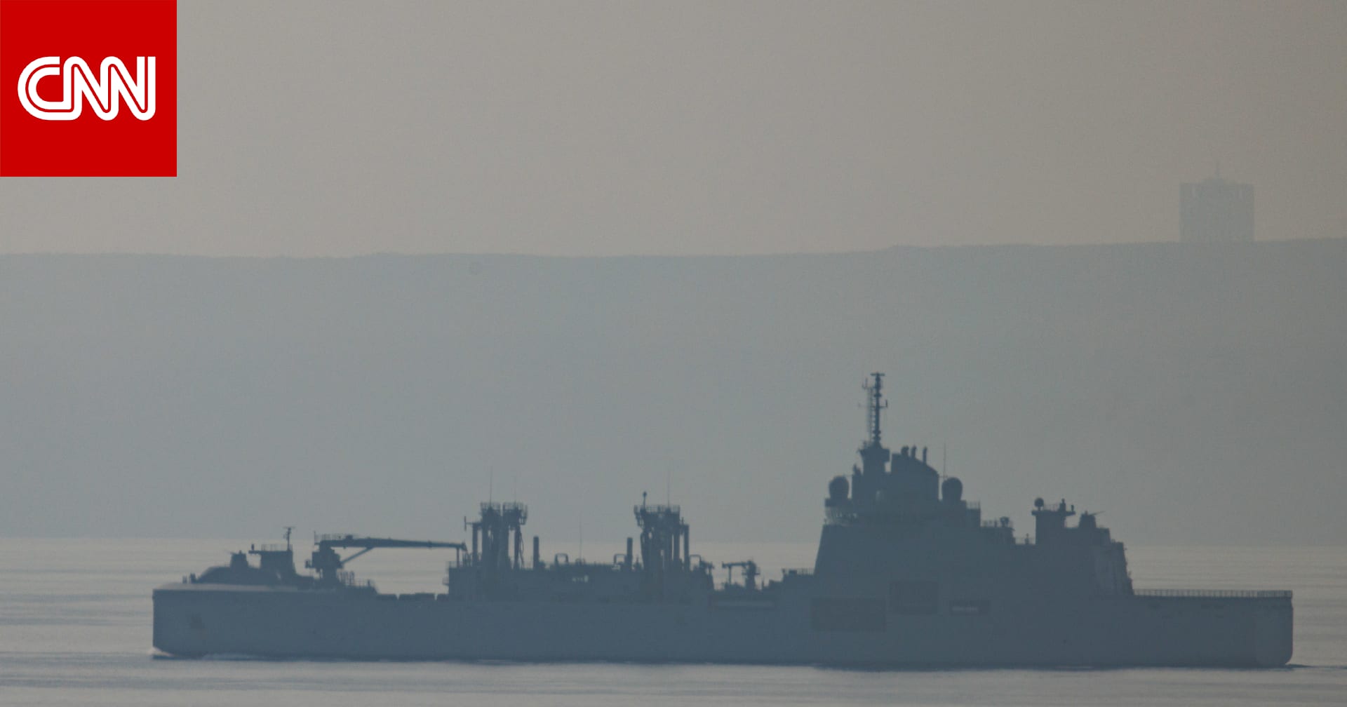 مصادر ملاحية بريطانية: تعرض سفينتي شحن لهجمات قبالة عدن باليمن