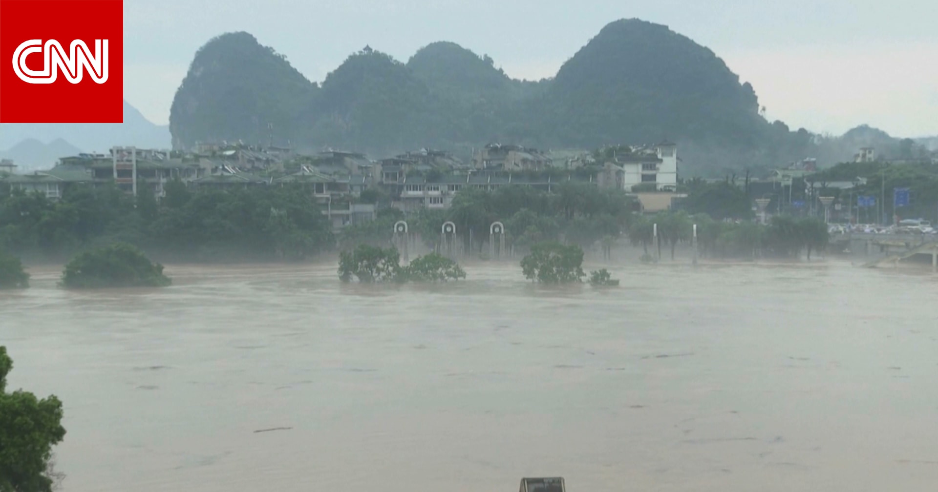 الأسوأ منذ 30 عامًا.. مصرع 18 شخصًا في الصين بانهيارات أرضية وفيضانات