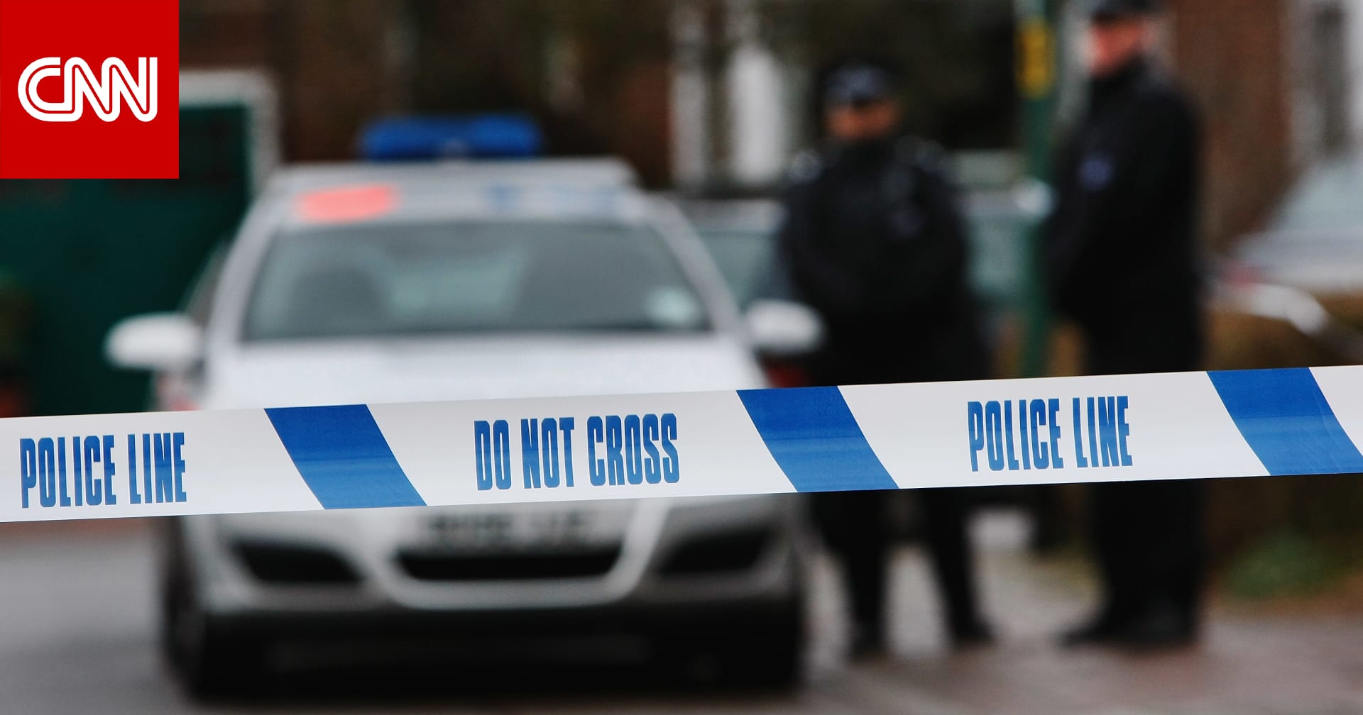 صورة ومطاردة جارية حاليا في لندن لرجل يعتقد انه يحمل قوسا ونشابا بعد مقتل 3 نساء