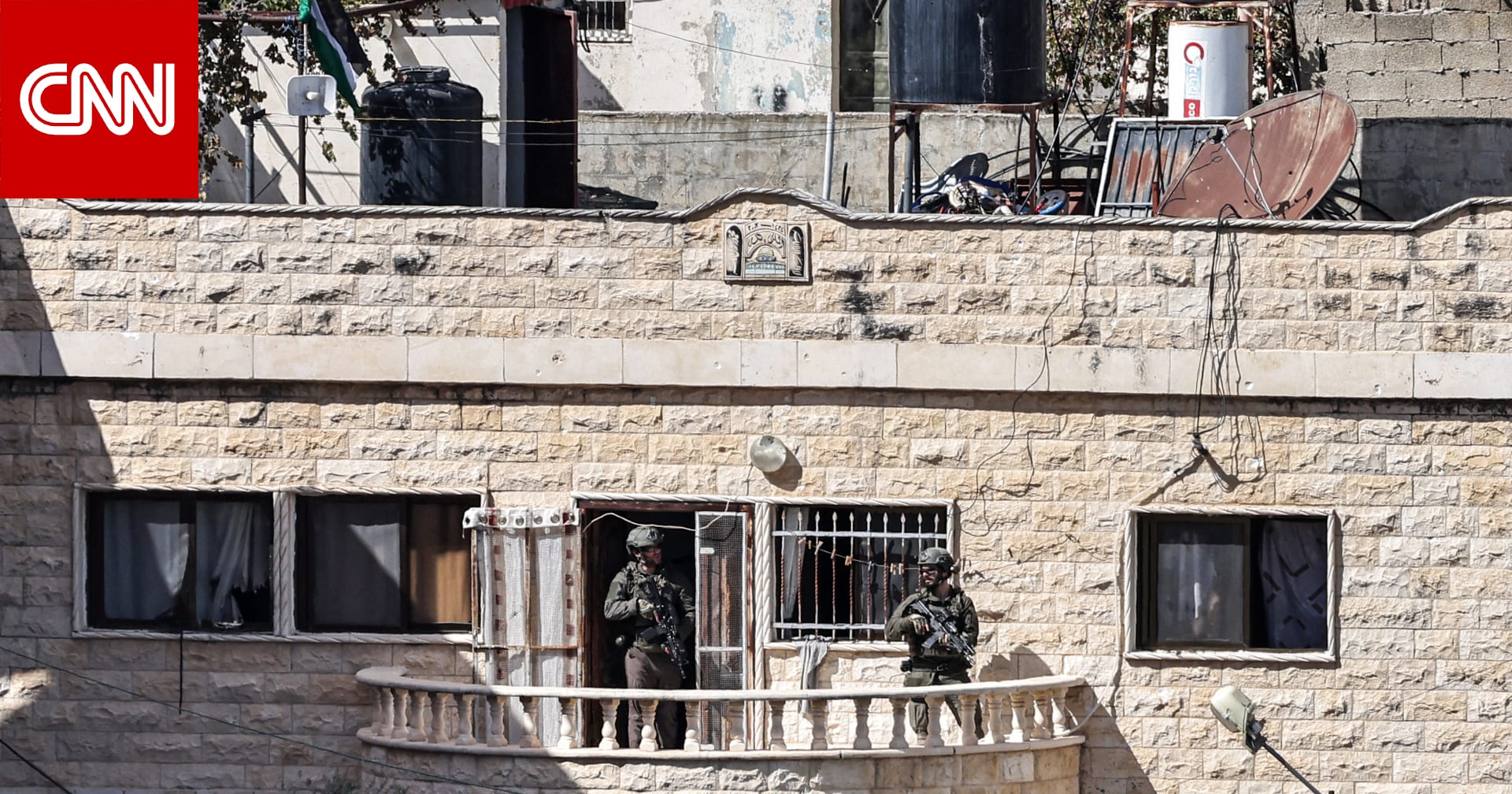 فيديو إلقاء جثث لفلسطينيين من فوق أسطح بأيدي جنود إسرائيليين يثير ضجة وتحقيقات