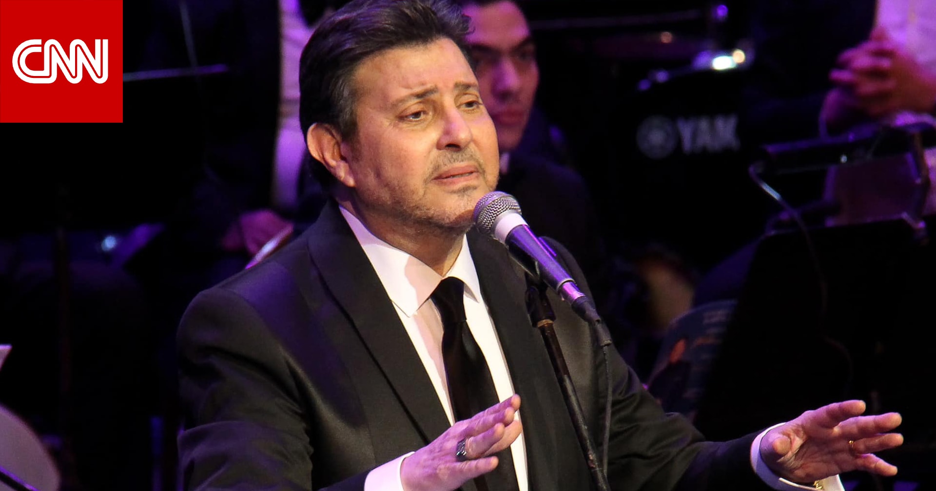 هاني شاكر يتوجه برسالة لجمهوره في أمريكا بسبب الظروف الراهنة