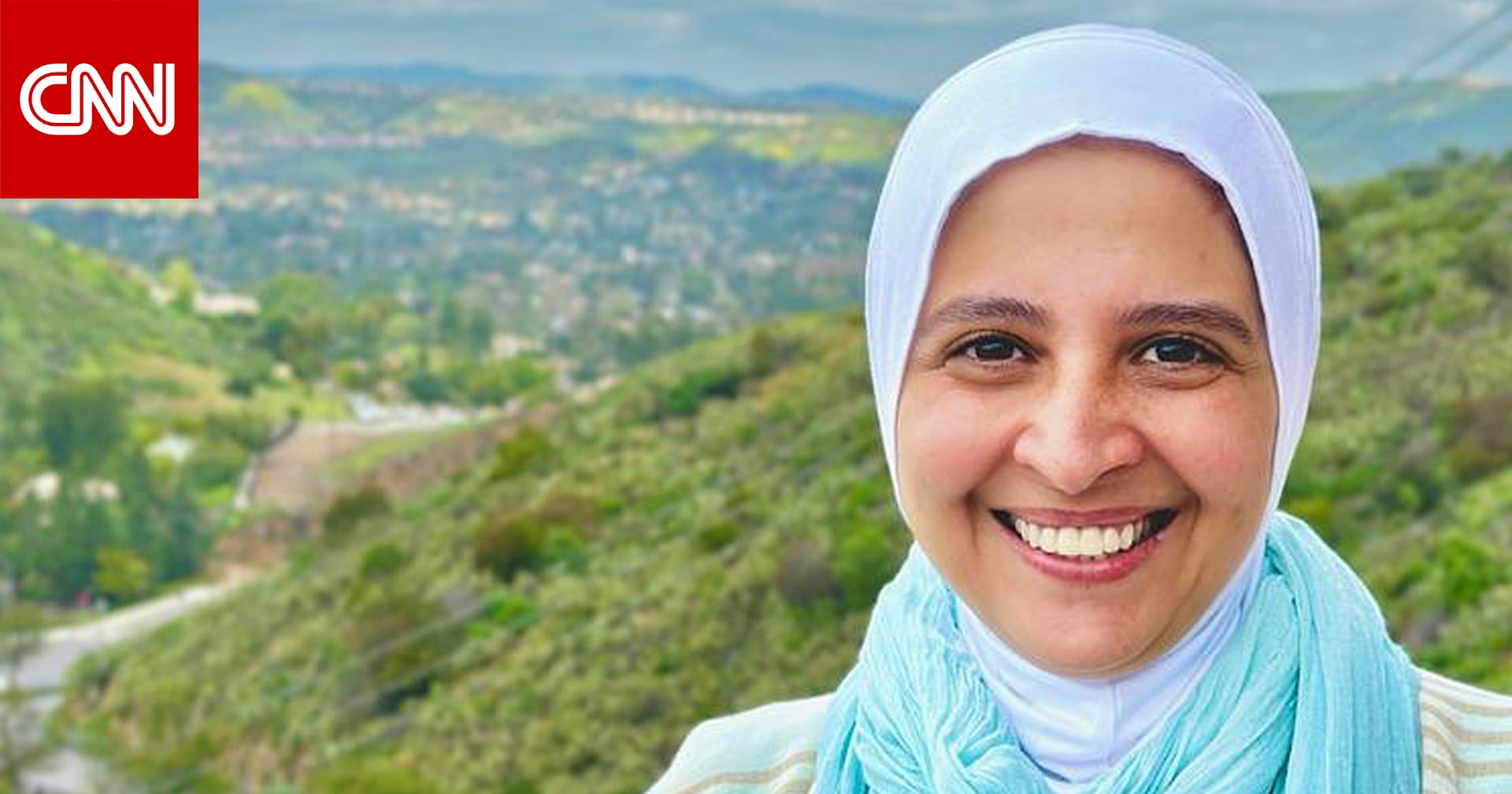 حنان ترك تترك رسالة على باب منزلها في أمريكا للمحتفلين بالهالوين