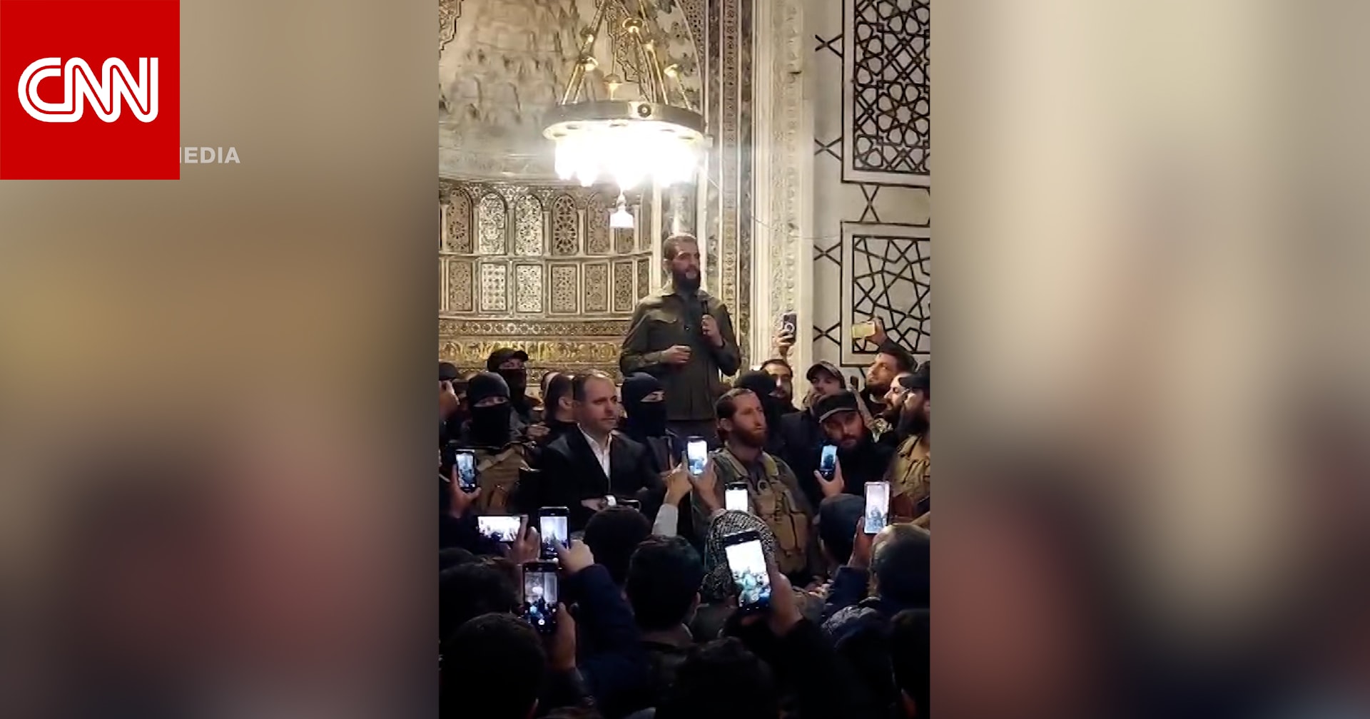"هذا النصر تاريخ جديد للمنطقة".. شاهد كلمة الجولاني من الجامع الأموي في دمشق
