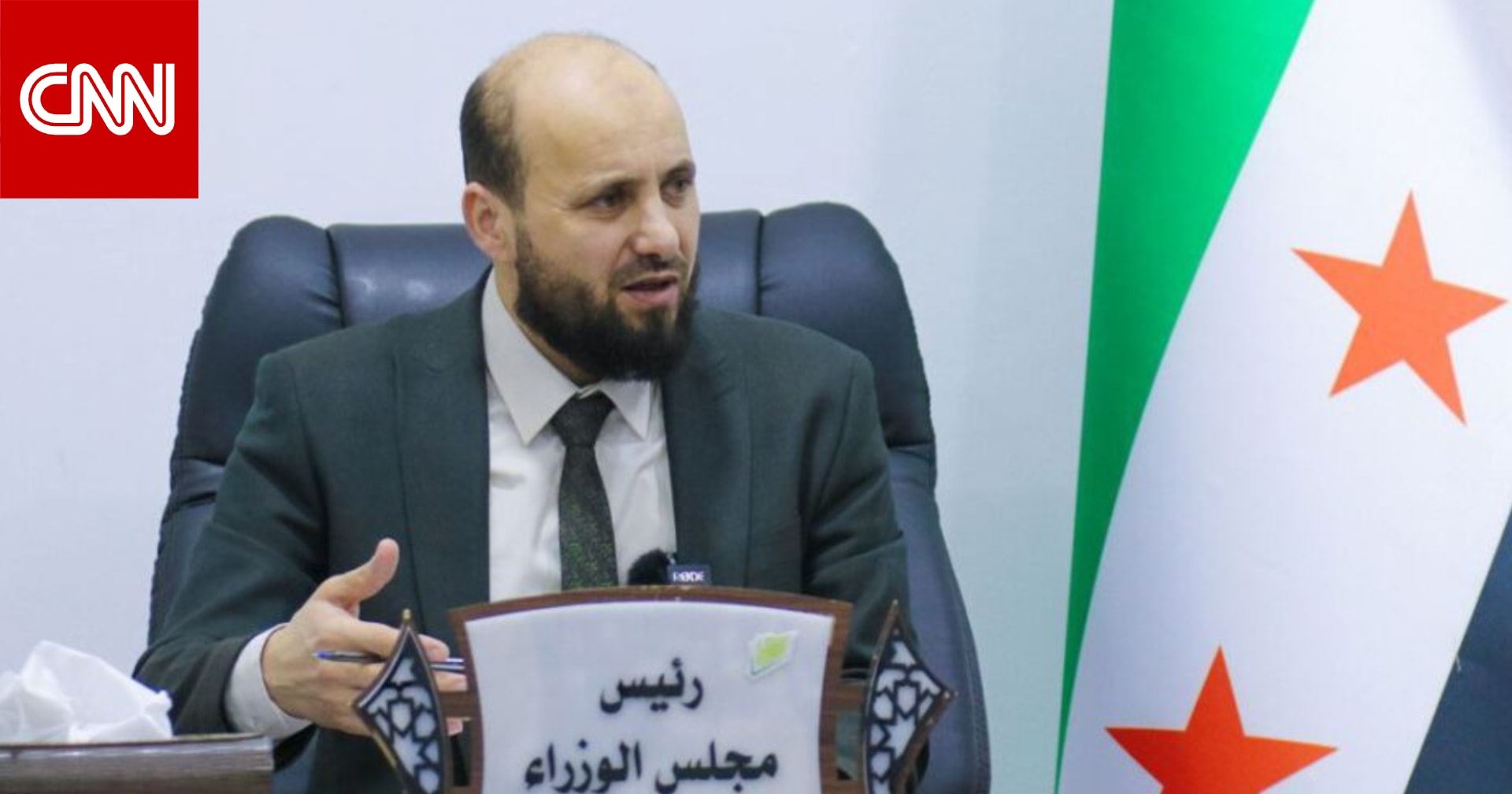عراك في "أول اجتماع للحكومة السورية الجديدة".. ما حقيقة الفيديو؟