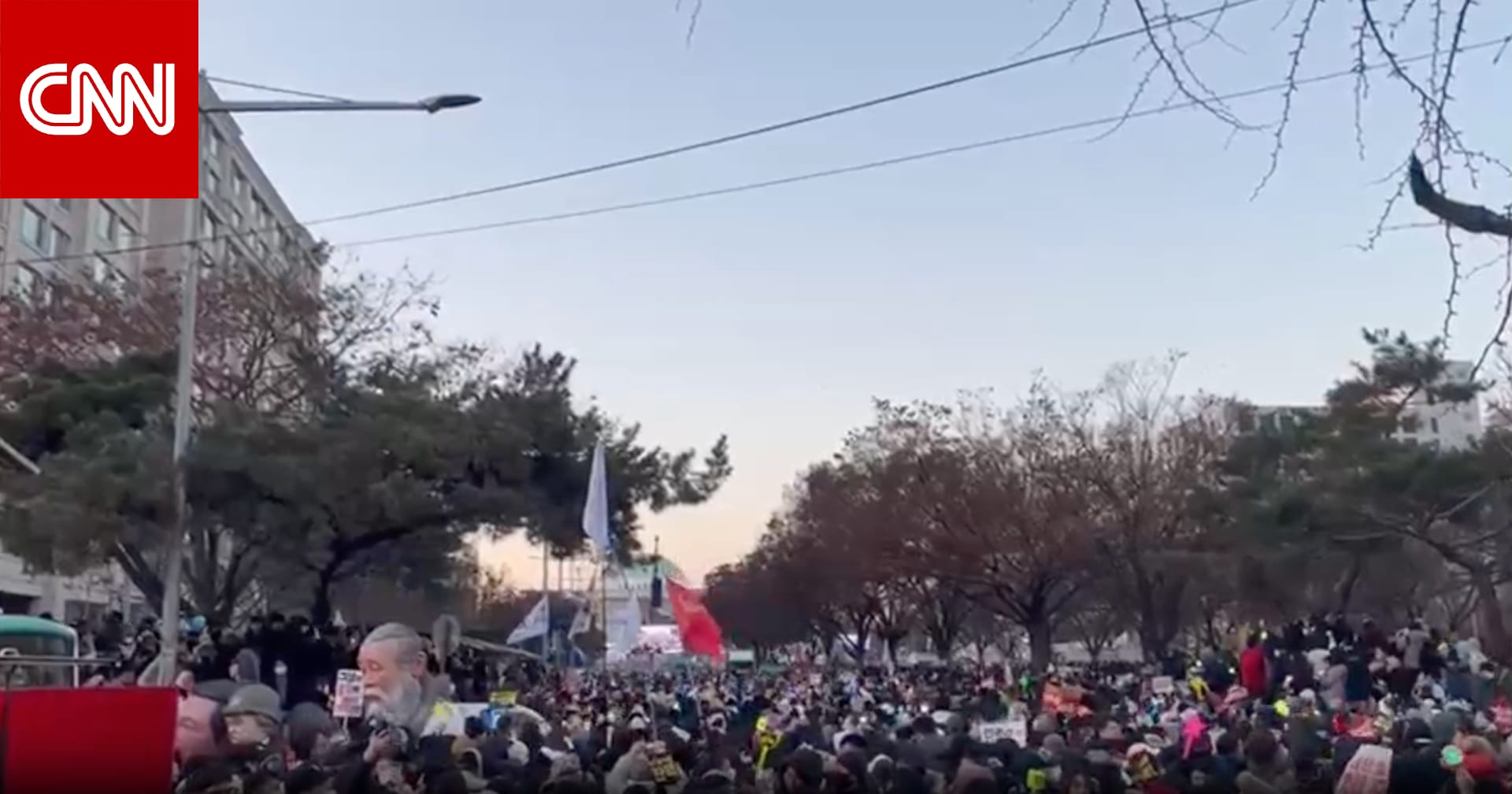 شاهد كيف احتفل الناس في كوريا الجنوبية لحظة عزل رئيس البلاد
