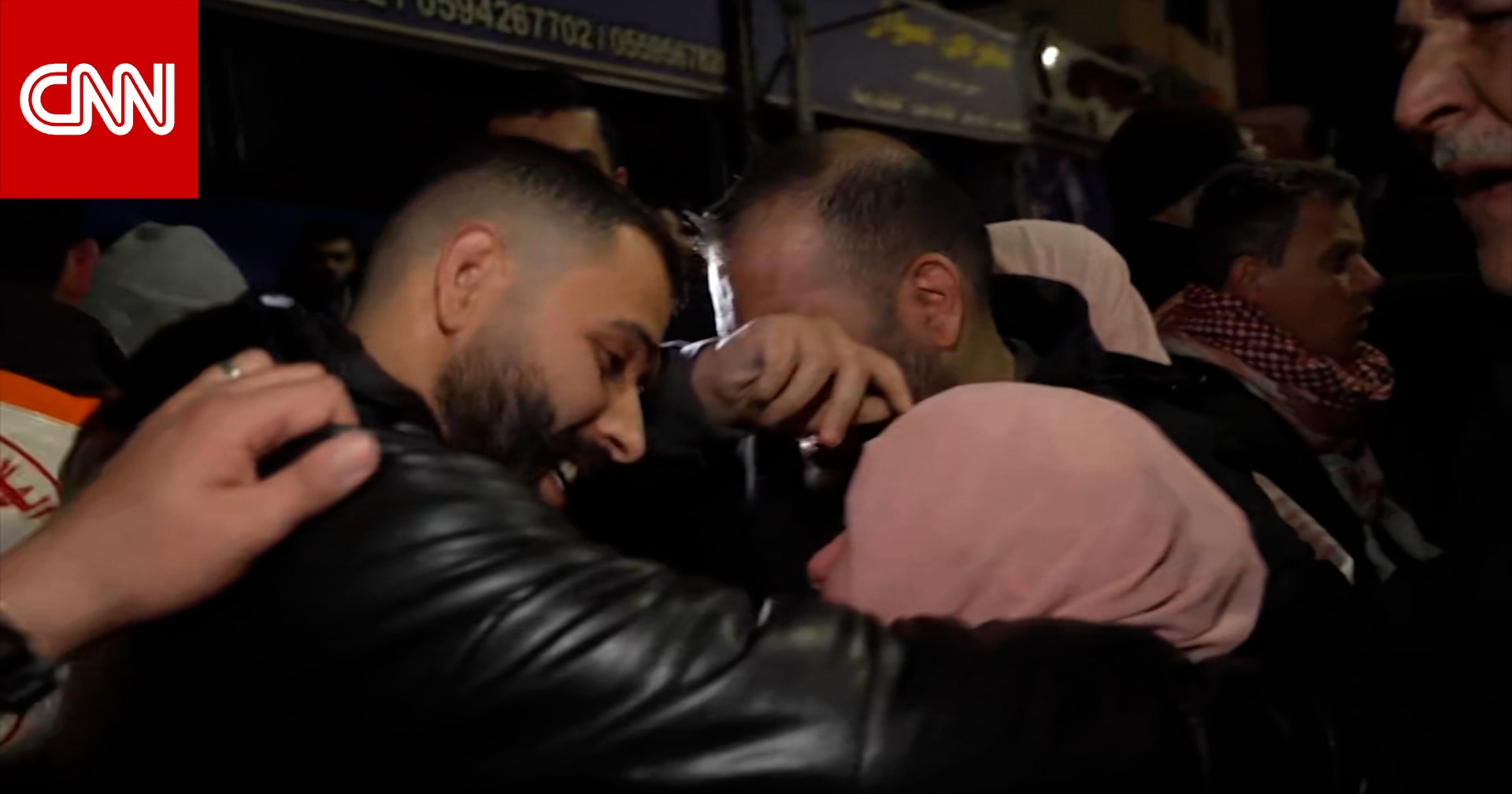 حشود مبتهجة.. شاهد الفرحة بإطلاق سراح سجناء فلسطينيين بالضفة الغربية المحتلة