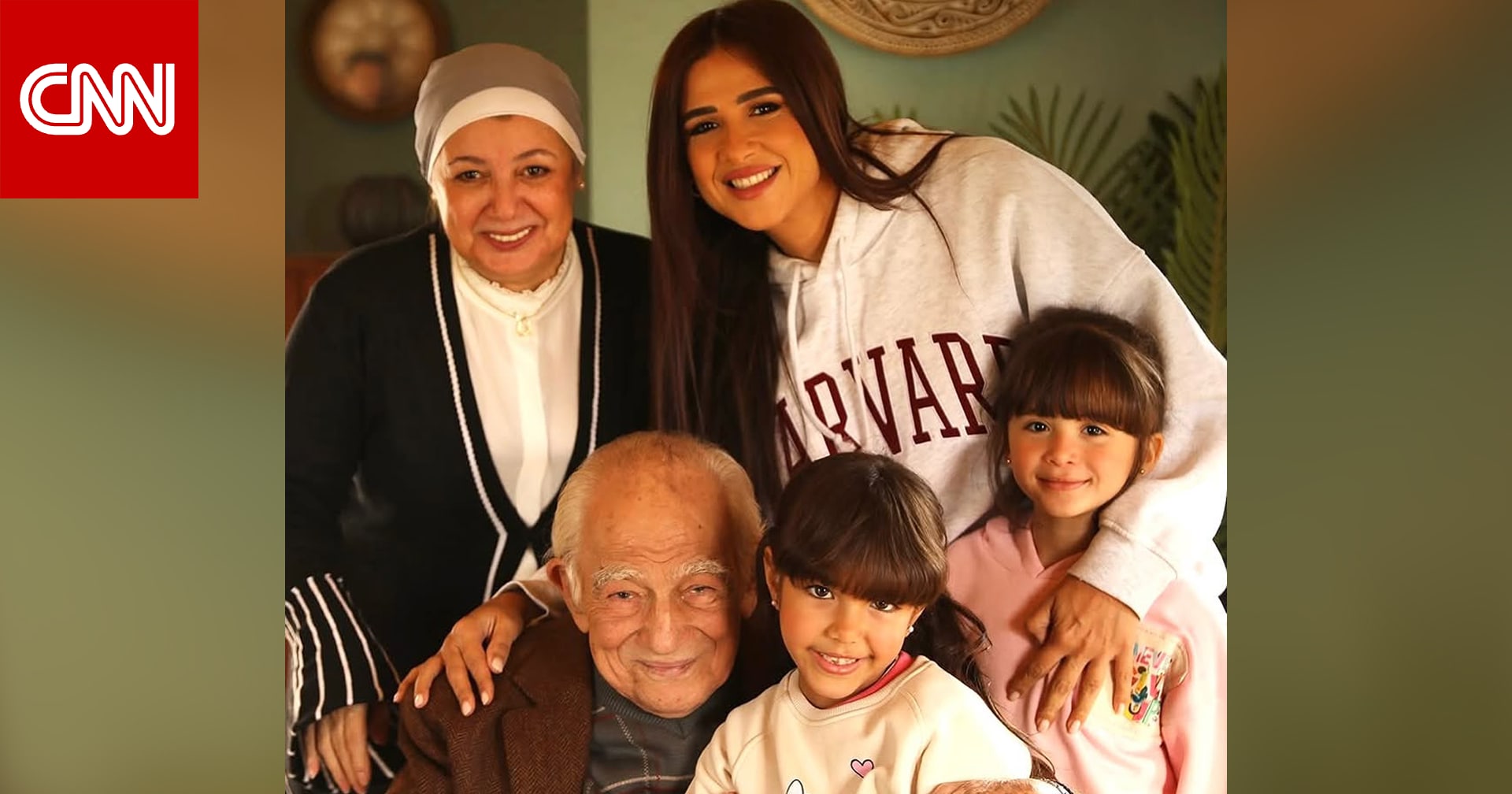 "وتقابل حبيب".. هل ابنة ياسمين عبدالعزيز في المسلسل تشبهها في طفولتها؟