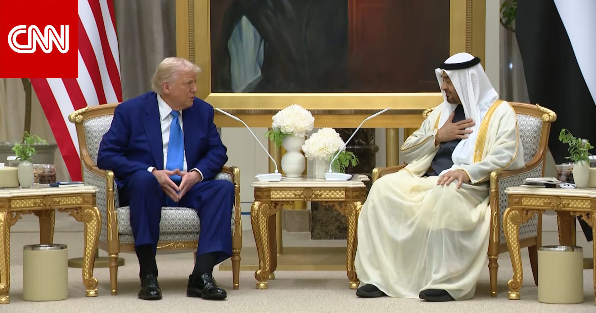 "محارب عظيم ورجل قوي جدًا".. ترامب يمتدح الشيخ محمد بن زايد