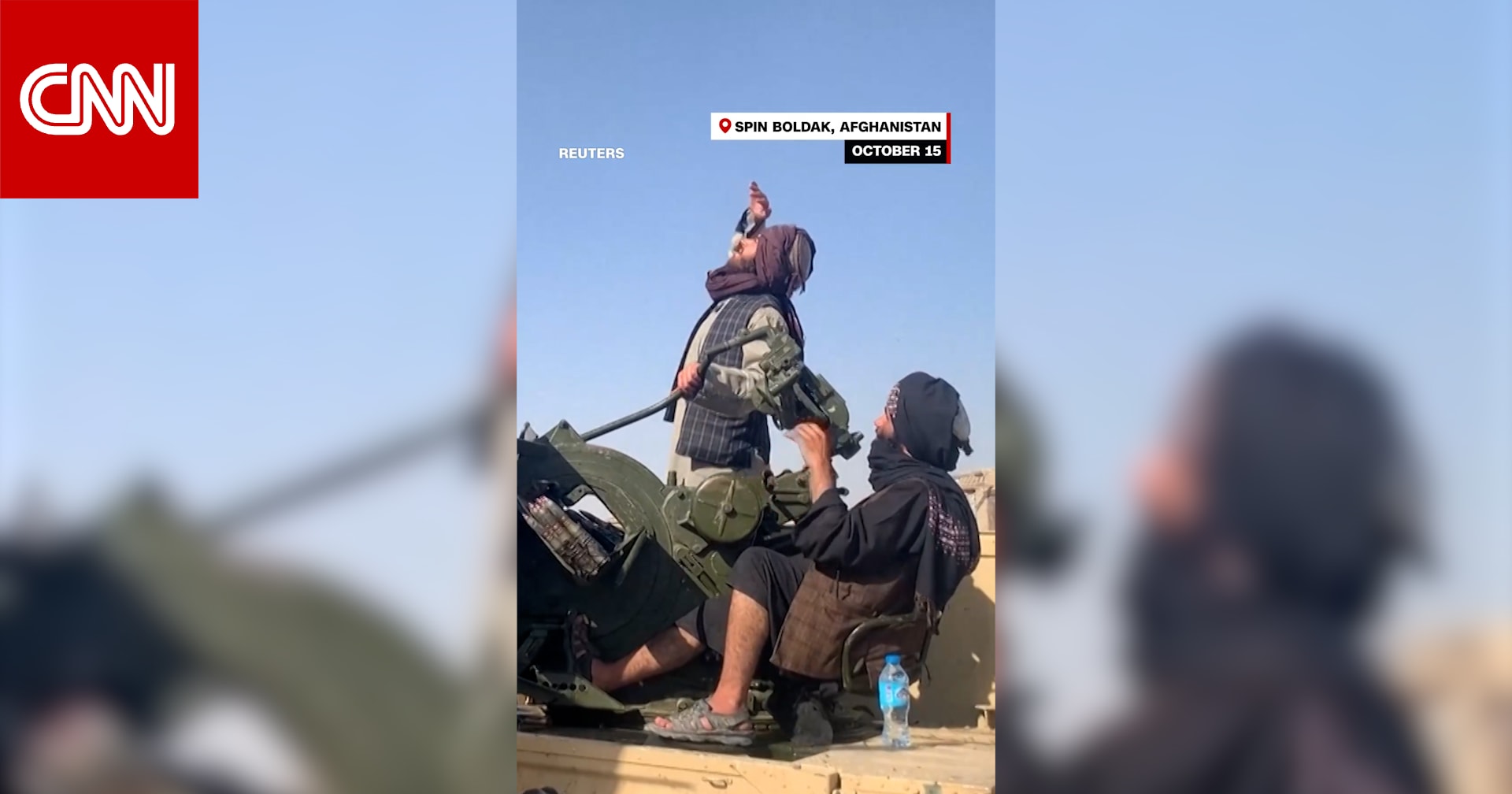 ما سبب اندلاع الاشتباكات بين أفغانستان وباكستان؟ إليكم ما نعلمه