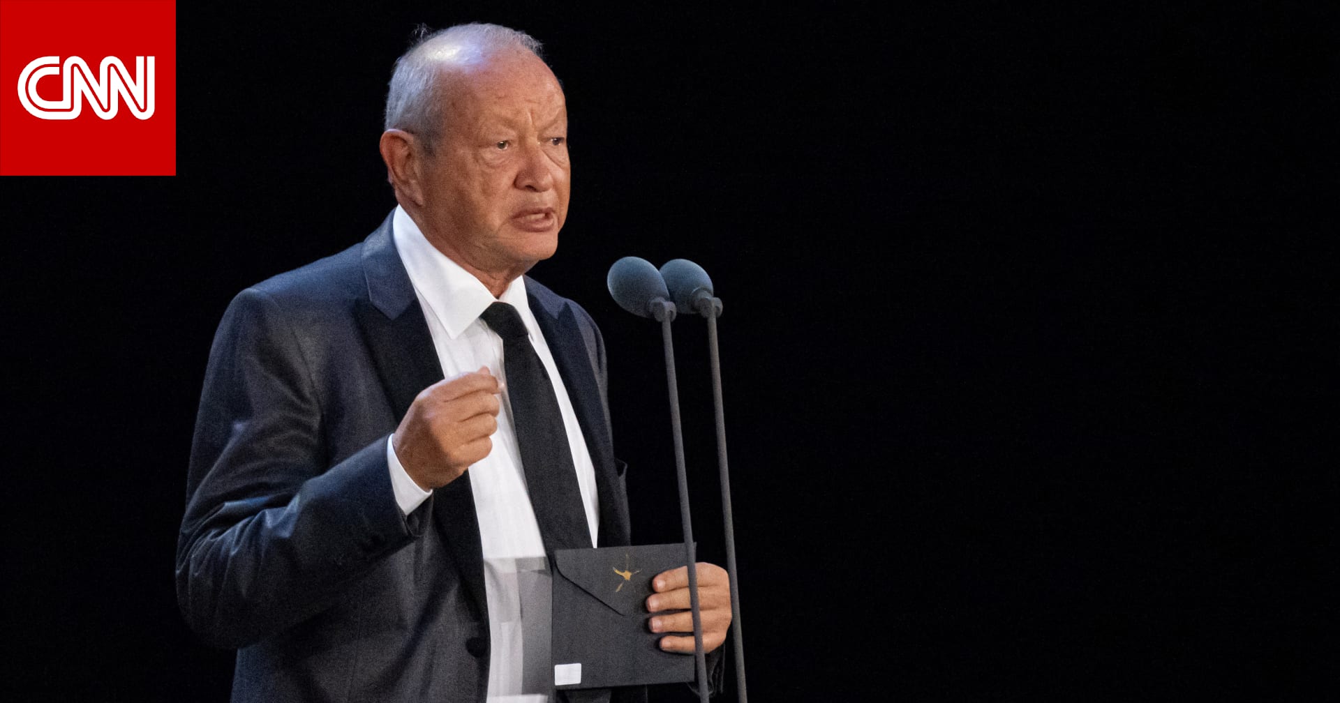 مصر.. نجيب ساويرس يرد على سؤال مستخدم عن تبرعه بمليار جنيه كمساعدات للمحتاجين