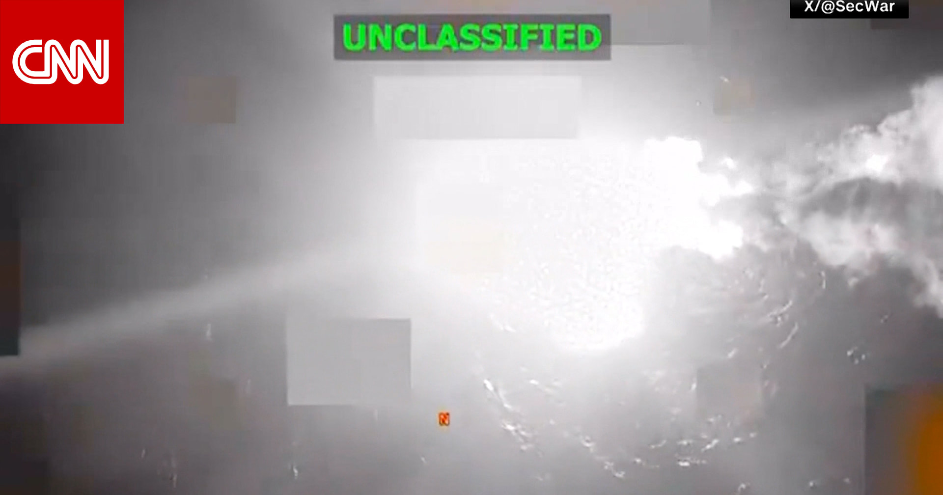 شاهد.. هيغسيث ينشر فيديو لضربة أمريكية قاتلة ضد قوارب يزعم تهريبها للمخدرات دون أدلة