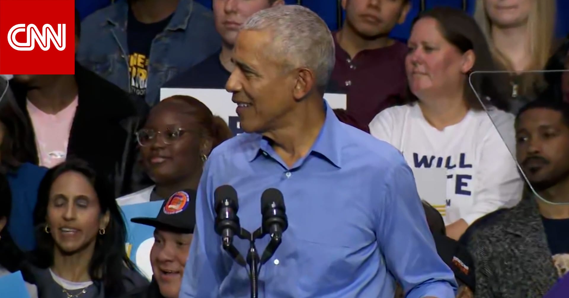 أوباما يمازح إحدى مؤيداته: "تبدين جميلة لكنني متزوج"