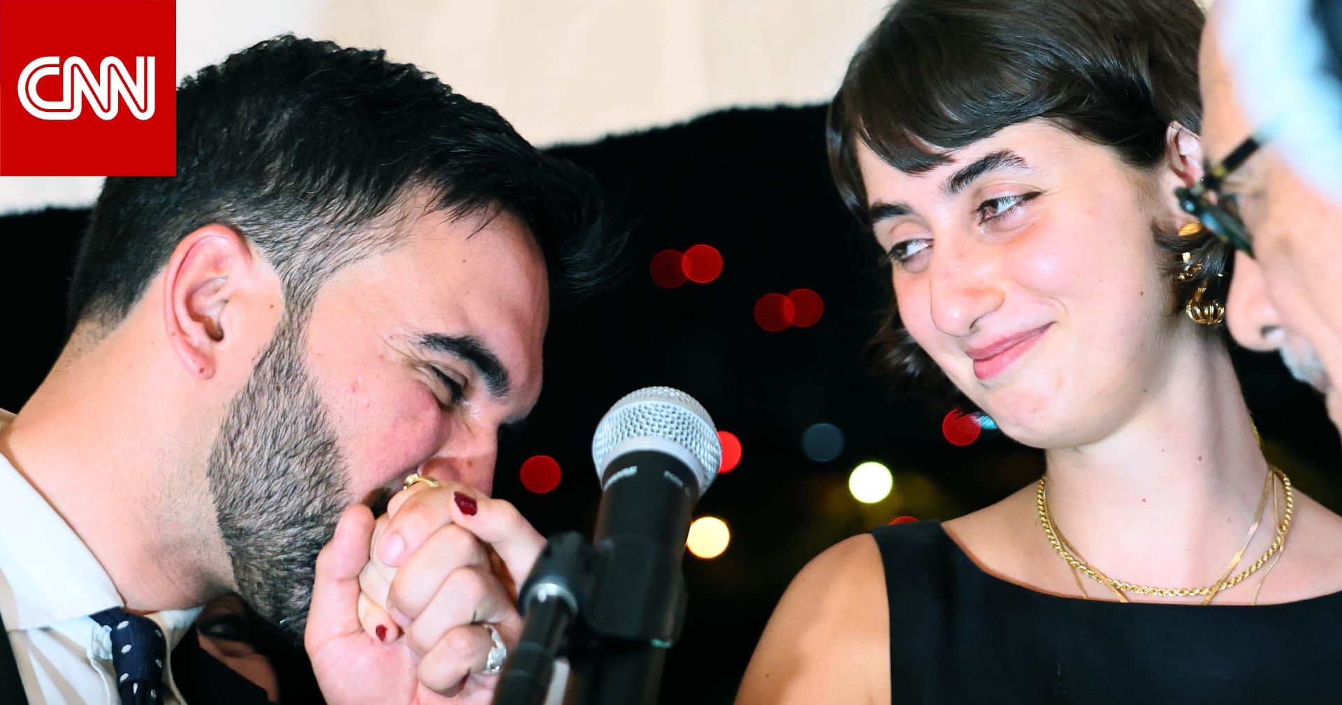 أصولها سورية وتطرقت لمعاناة غزة في أعمالها.. من هي زوجة ممداني راما دوجي؟