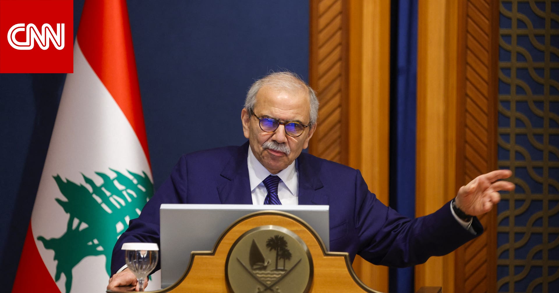 رئيس وزراء لبنان يعلق على "حصرية السلاح" والتلويح بـ"حرب أهلية"