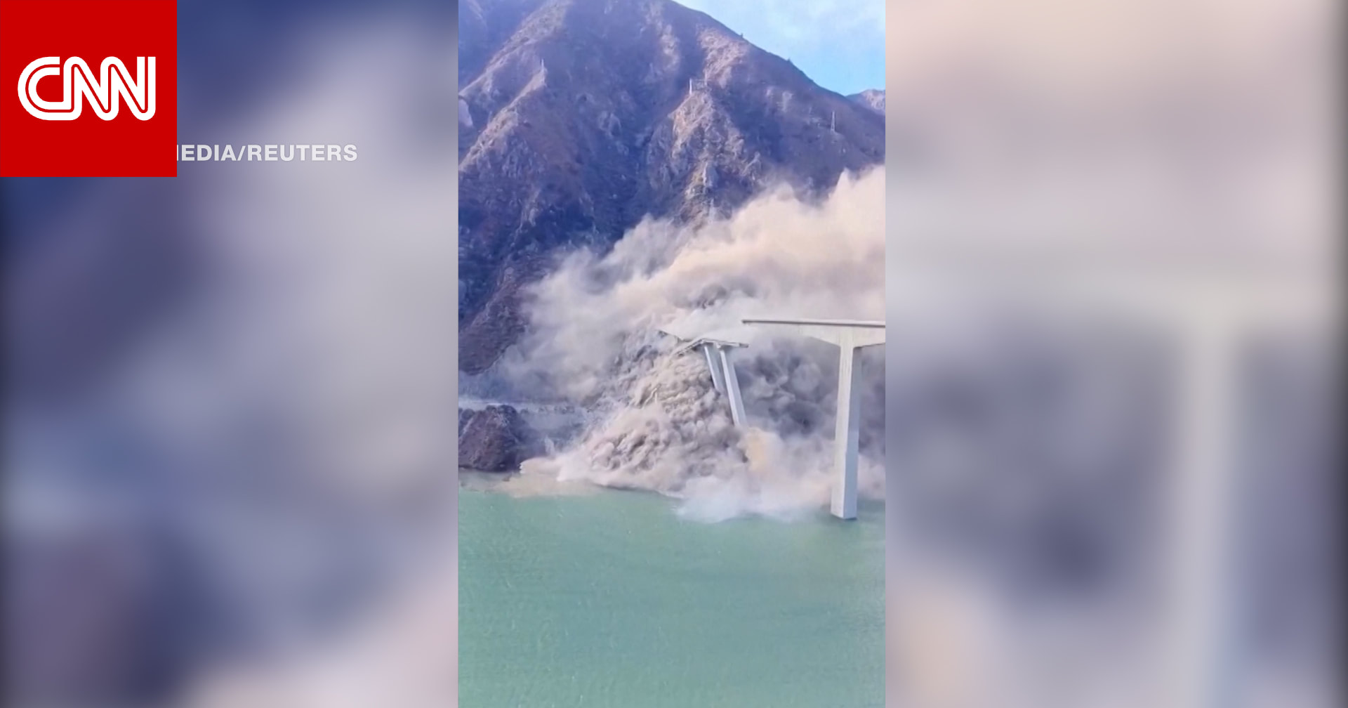 شاهد لحظة انهيار جزئي لجسر شُيد حديثًا في الصين