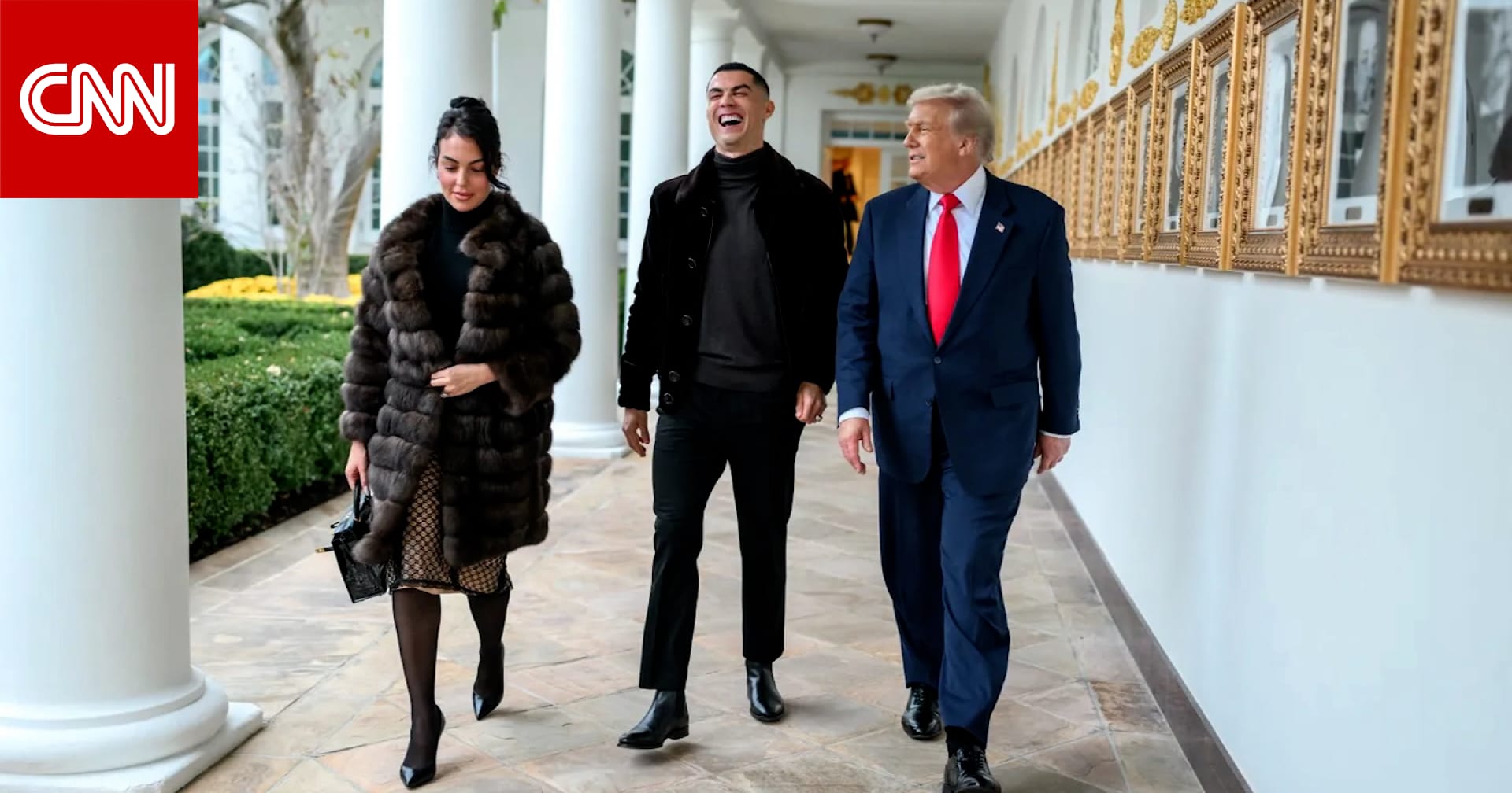 فيديو رونالدو وترامب يتجولان سويًا.. ما الرسالة التي ضمّنها البيت الأبيض؟