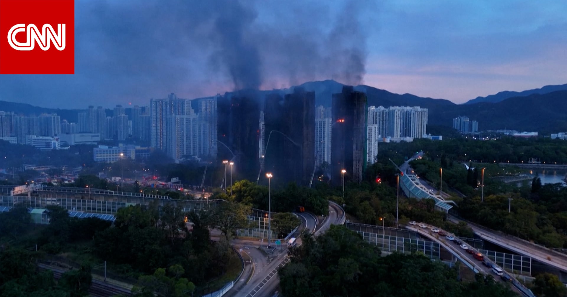 حريق هونغ كونغ يتسبب في نزوح المئات إلى الملاجئ