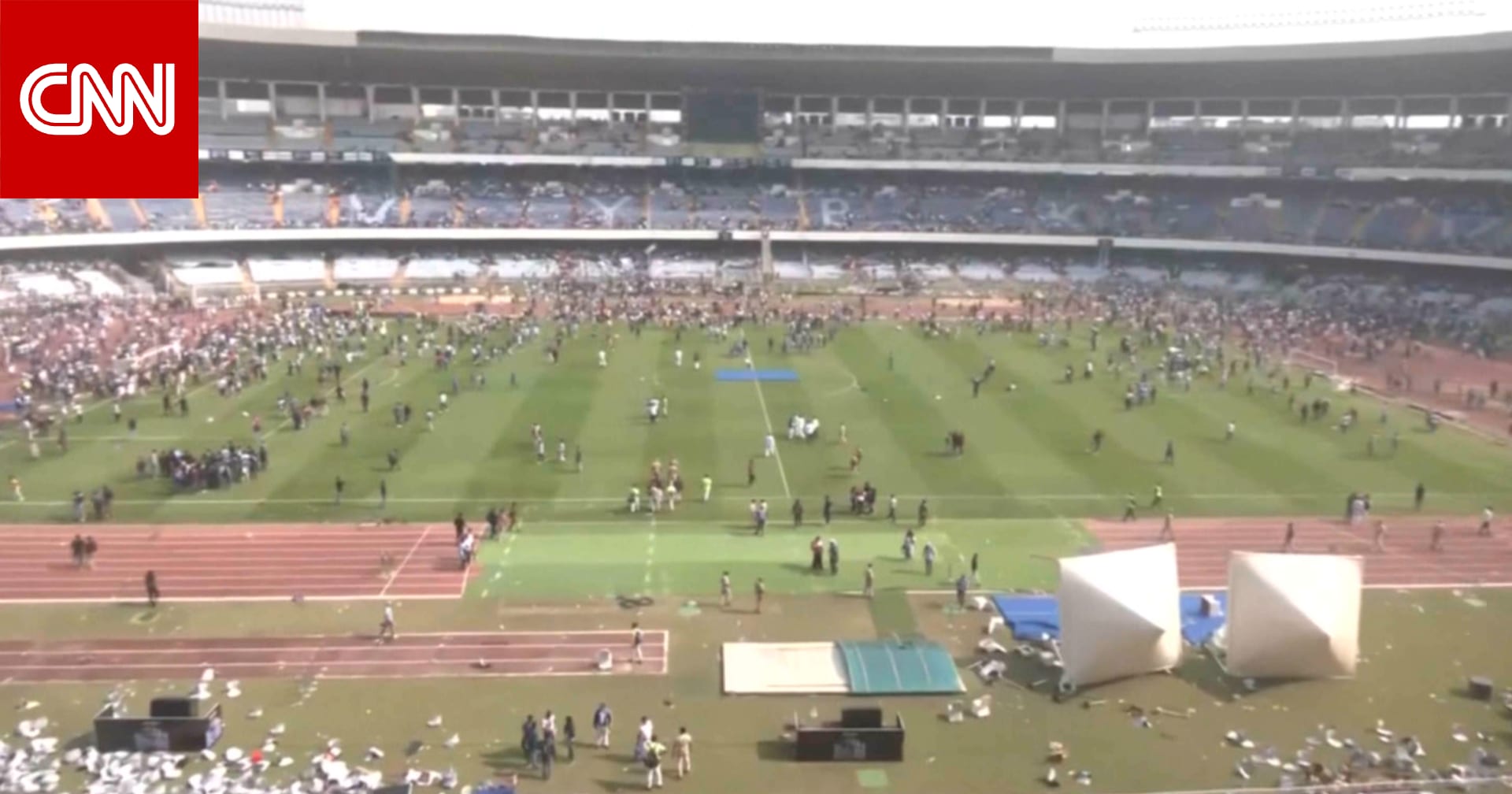 جولة مثيرة للجدل.. زيارة ميسي للهند تبدأ بكشف تمثال ضخم له وتنتهي بشغب ملاعب