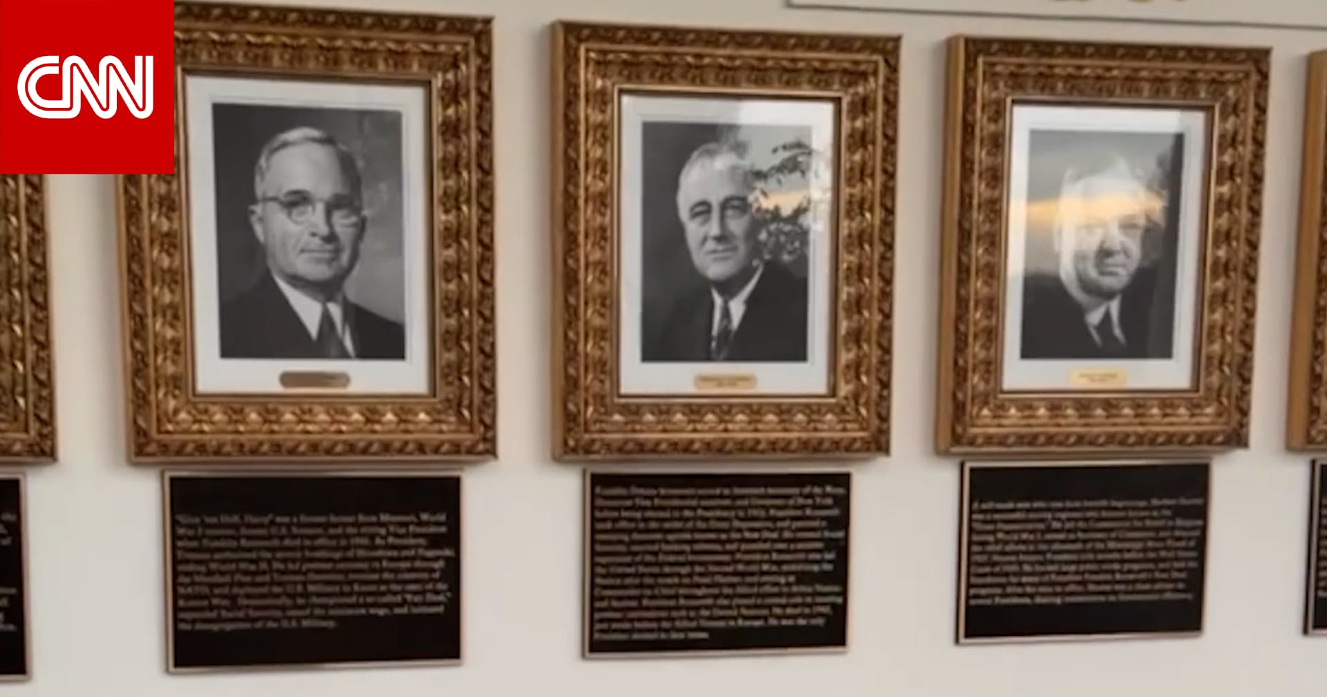 بعضها يتضمن إهانات.. ترامب يعرض لوحات جديدة على "ممشى المشاهير الرئاسي"