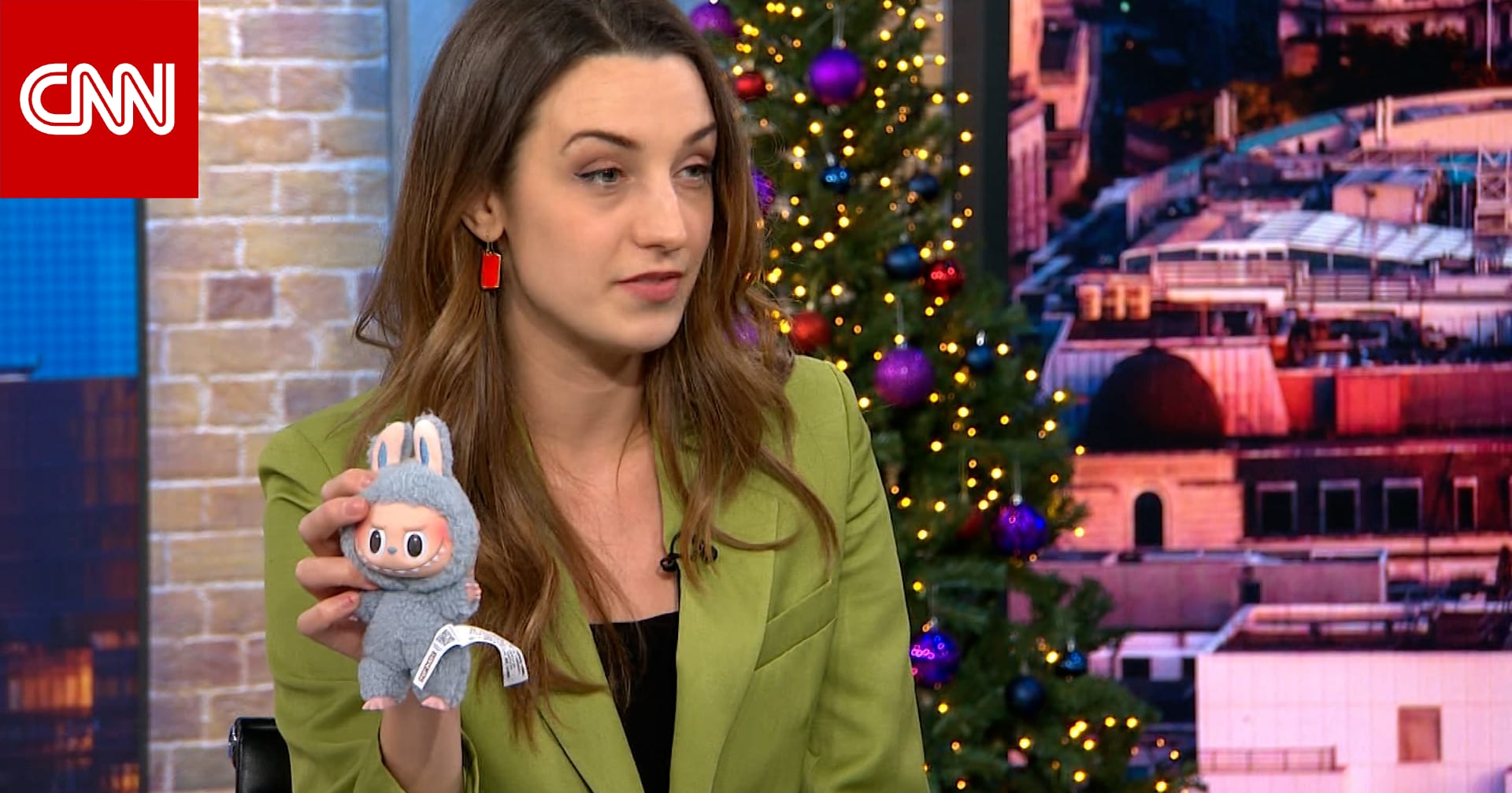 من بينها "لابوبو".. هؤلاء أبرز "الرابحين والخاسرين" في سوق المال لعام 2025