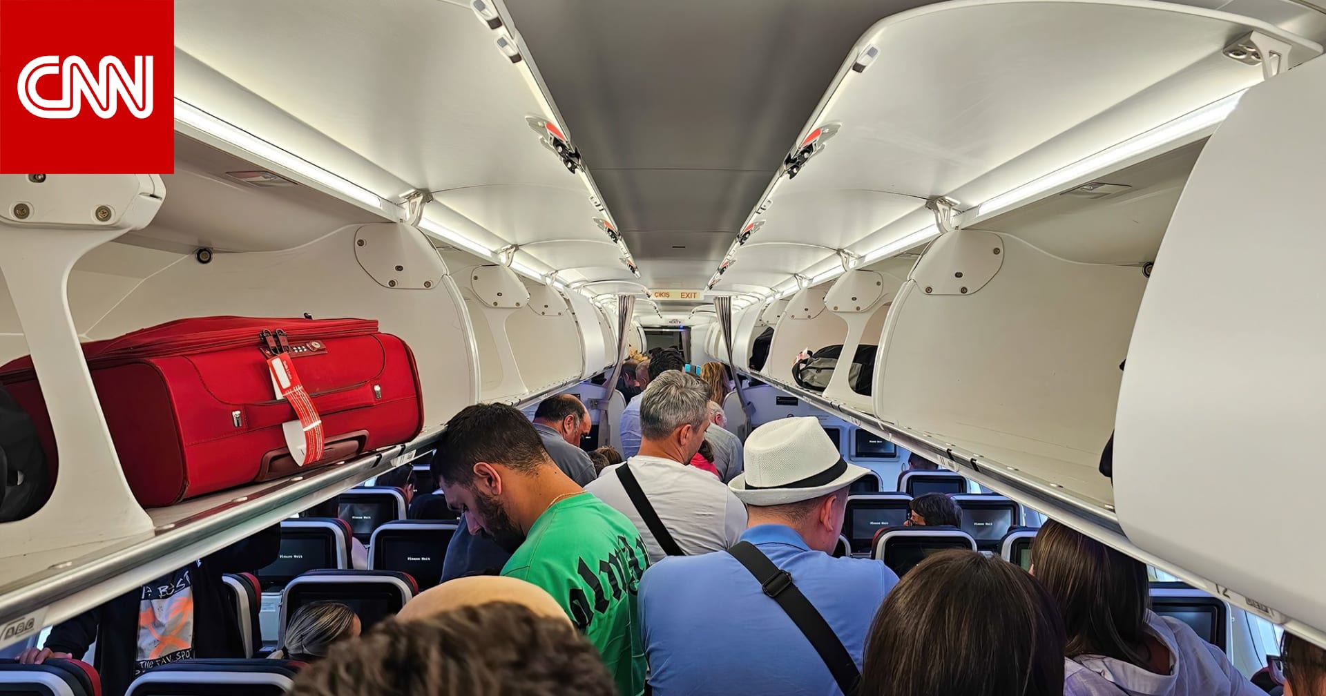 من صيحات طائشة إلى تصرفات غير لائقة.. إليك قائمة بأسوأ المسافرين المشاغبين في 2025 حيث تشير التقديرات إلى سفر عدد قياسي يُقدَّر بنحو 5 مليارات شخص جوًا هذا العام 