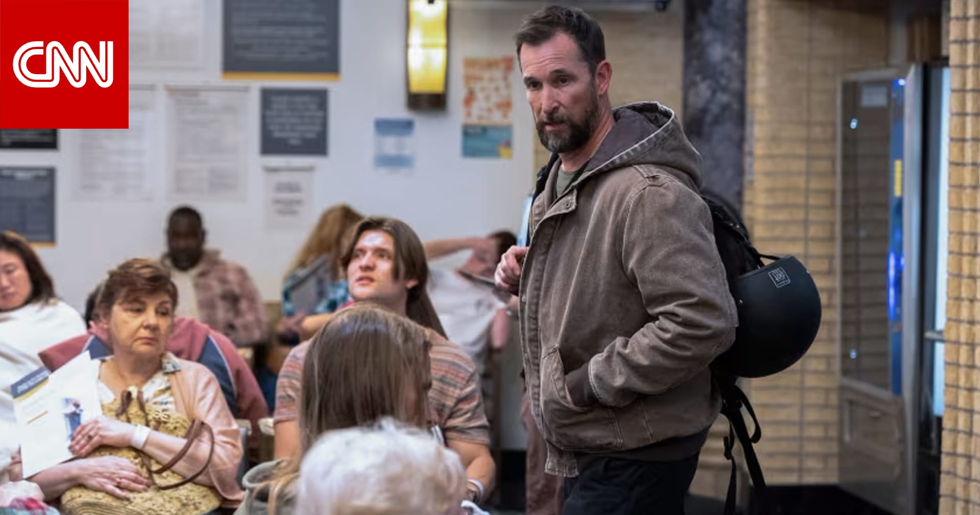 توتر في قسم الطورائ وخطوط جديدة.. هكذا بدت أولى حلقات الموسم الـ2 من "The Pitt"