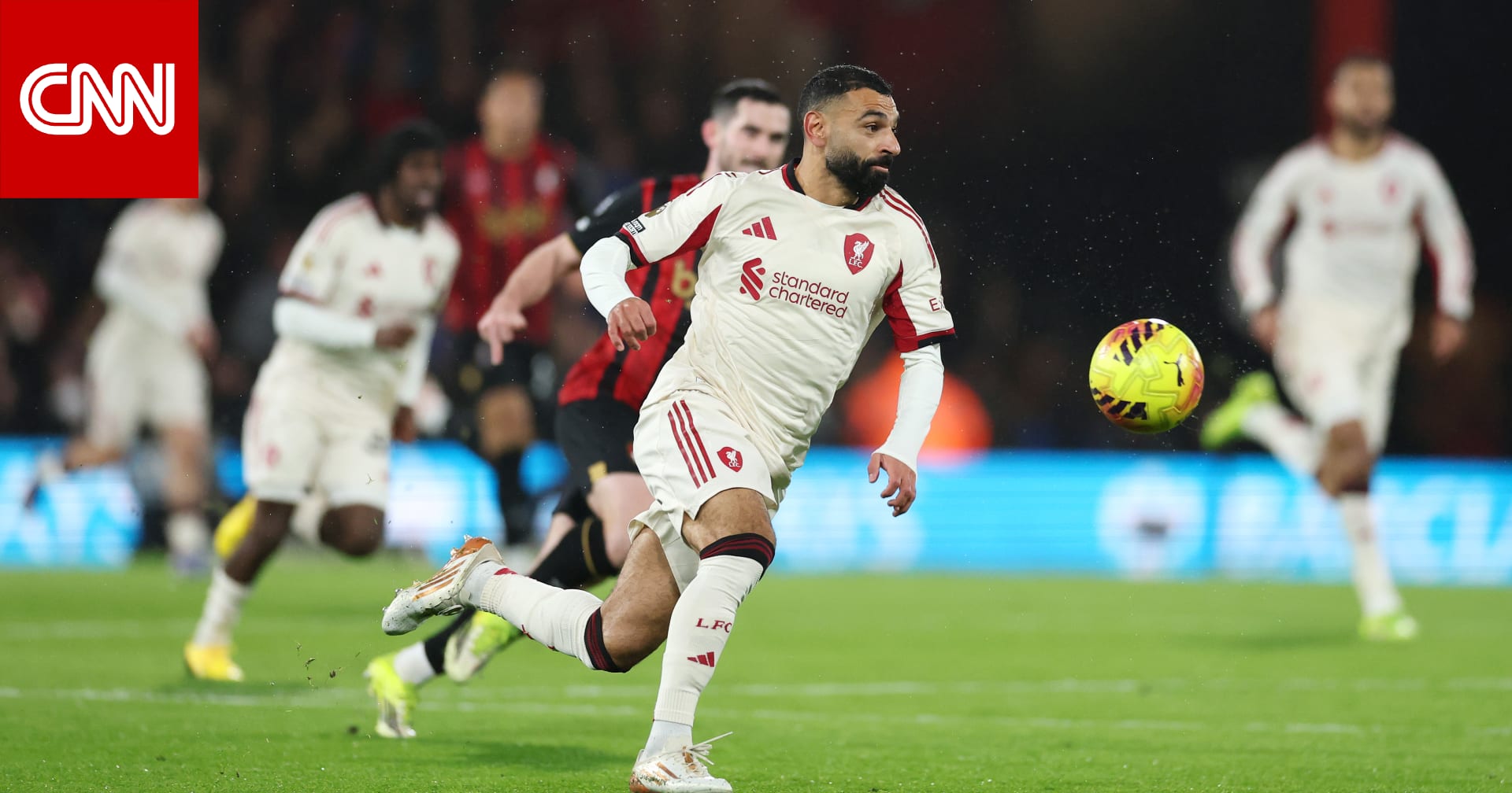 تصرف "لافت" من صلاح مع جماهير ليفربول بعد الخسارة أمام بورنموث 