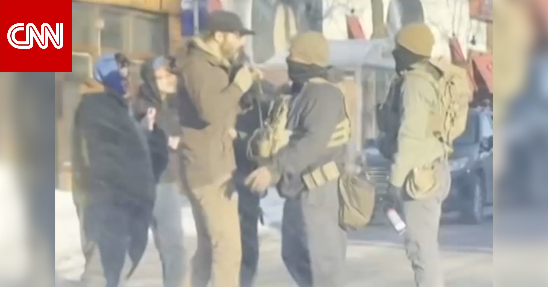 مقاطع فيديو تكشف لحظات سبقت نزع عملاء فيدراليين لسلاح يُزعم أنه كان بحوزة بريتي