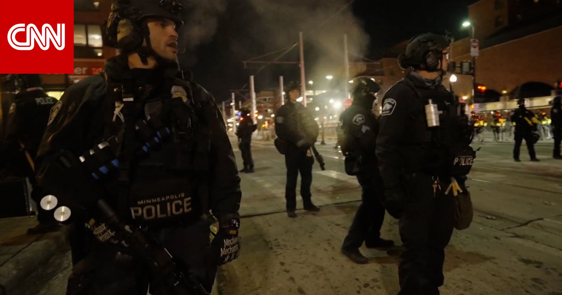 شاهد.. لحظة اعتقال أشخاص خلال احتجاجات مناهضة لـ ICE في مينيابوليس