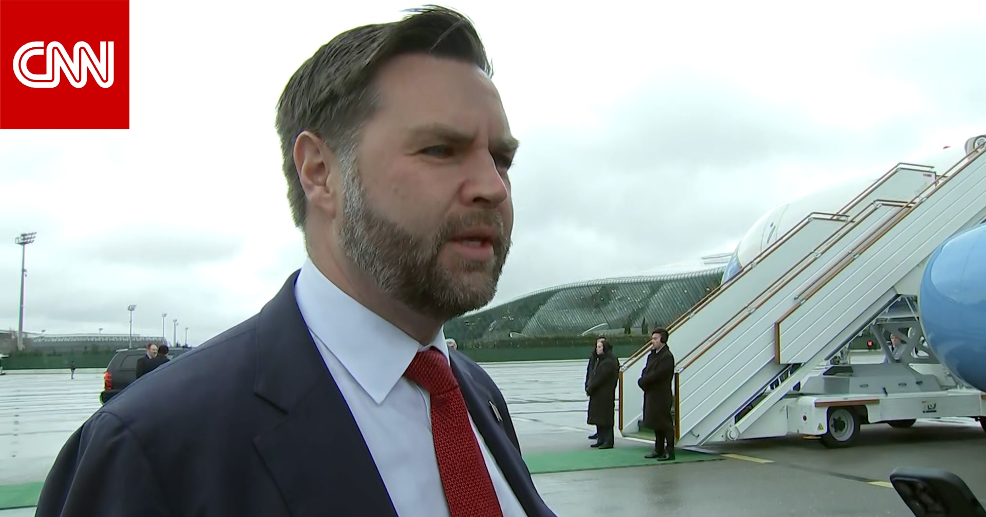 نائب ترامب يهاجم رياضيين أمريكيين: لا يجب عليهم "الحديث عن السياسة" في الألعاب الأولمبية