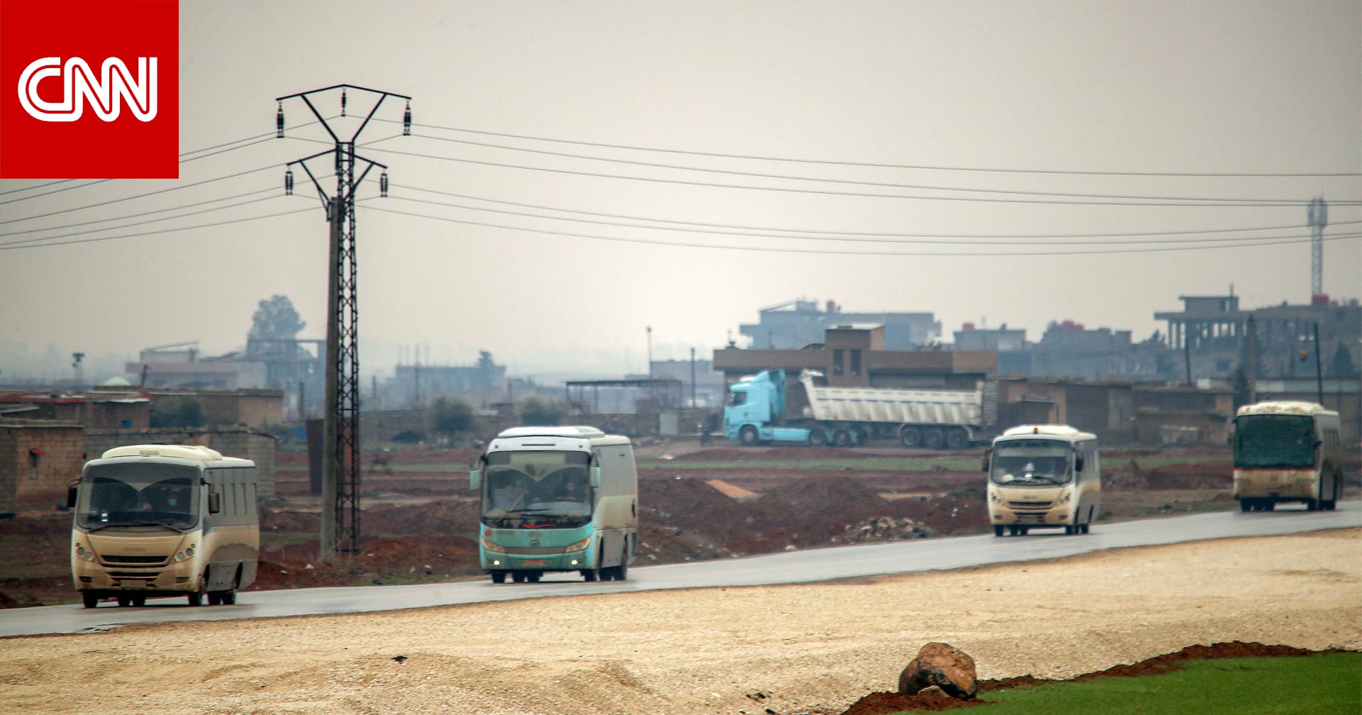 الجيش الأمريكي يعلن إنجاز نقل معتقلي "داعش" من سوريا للعراق.. كم عددهم ومن سيطعمهم؟
