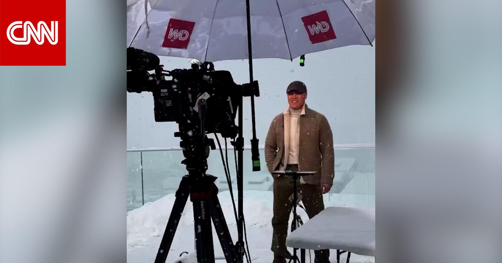 نظرة من داخل تغطية CNN للألعاب الأولمبية الشتوية خلال تساقط الثلوج الكثيف