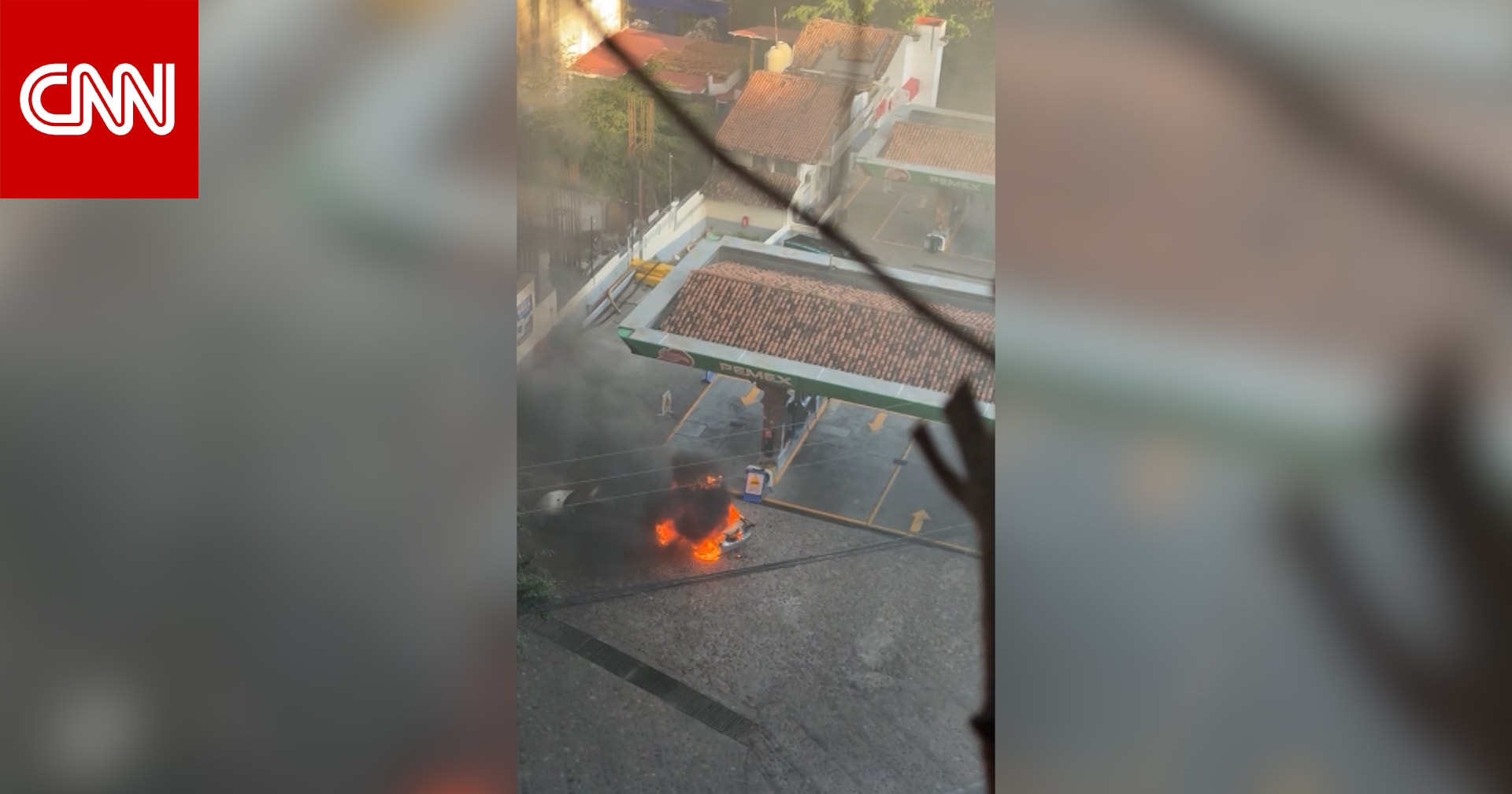 "كأنها منطقة حرب".. أمريكي عالق في المكسيك يروي ما حدث بعد مقتل "إل مينشو"